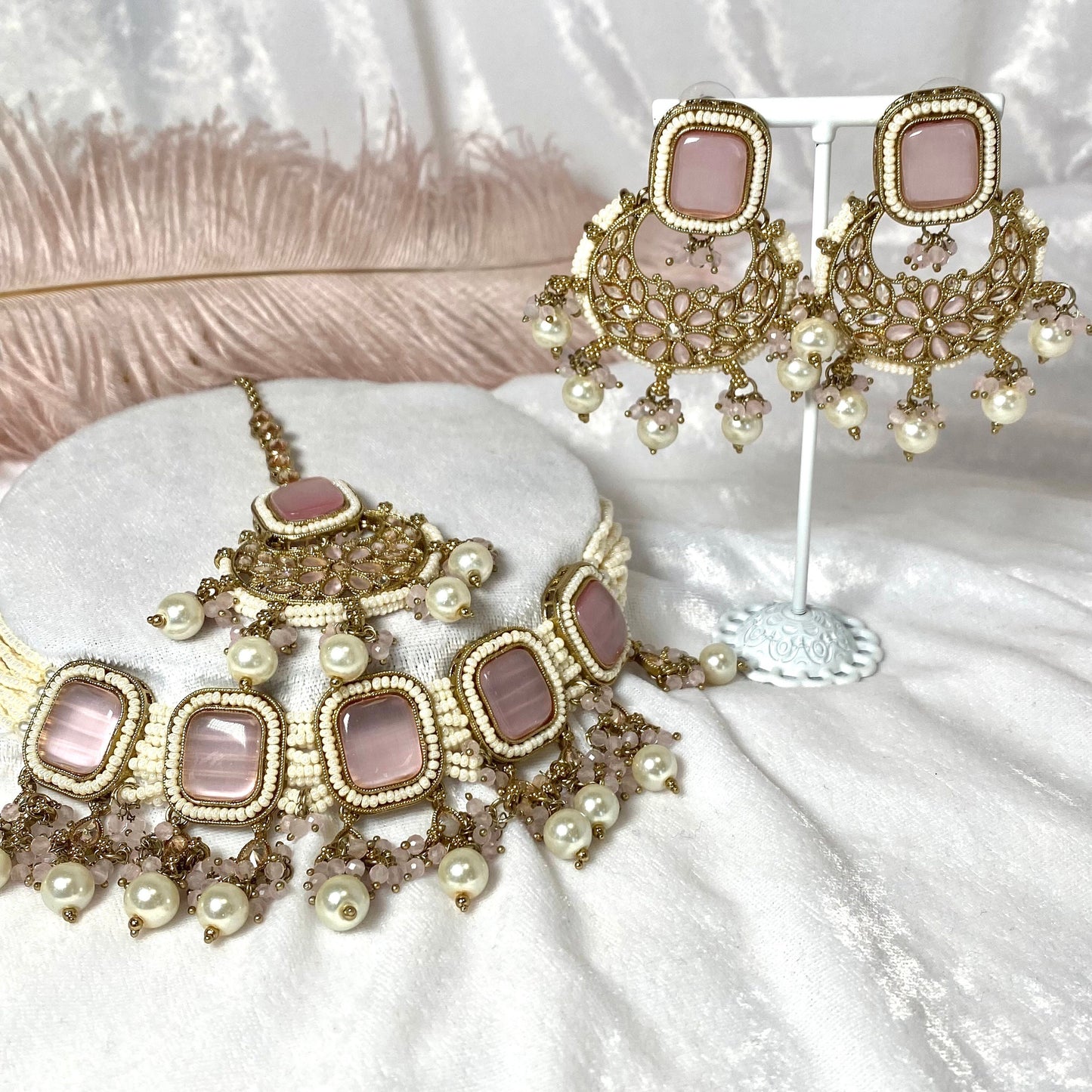 Antique Gold Choker Set