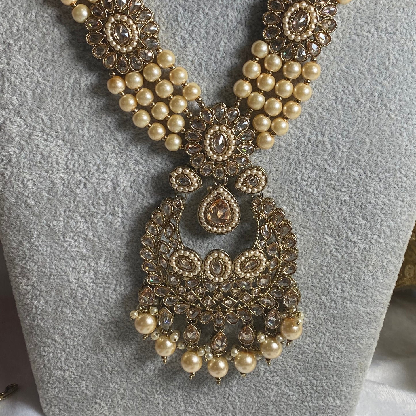 Antique Gold and Champagne Full Bridal set Indian/ Pakistani Style/ Wedding/ Fashion Jewellery/ Necklace set