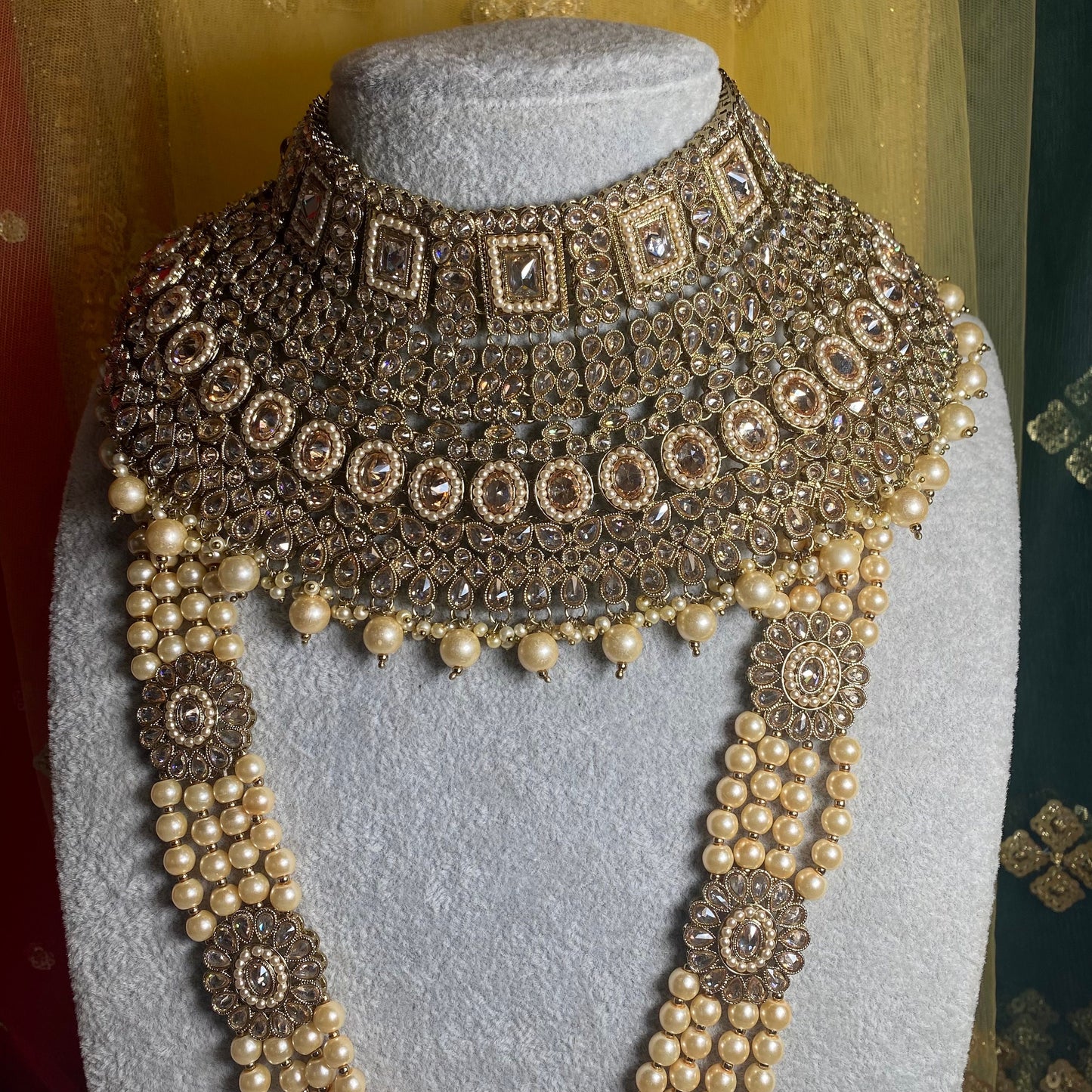 Antique Gold and Champagne Full Bridal set Indian/ Pakistani Style/ Wedding/ Fashion Jewellery/ Necklace set
