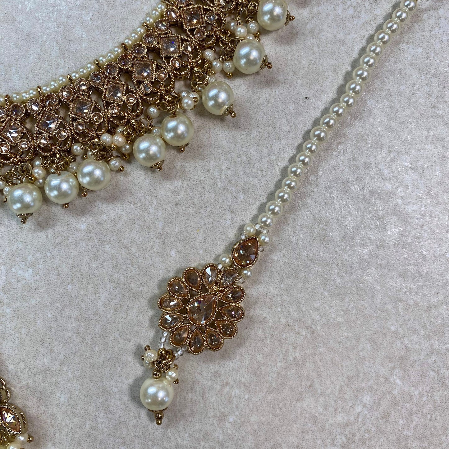 Champagne Necklace Set