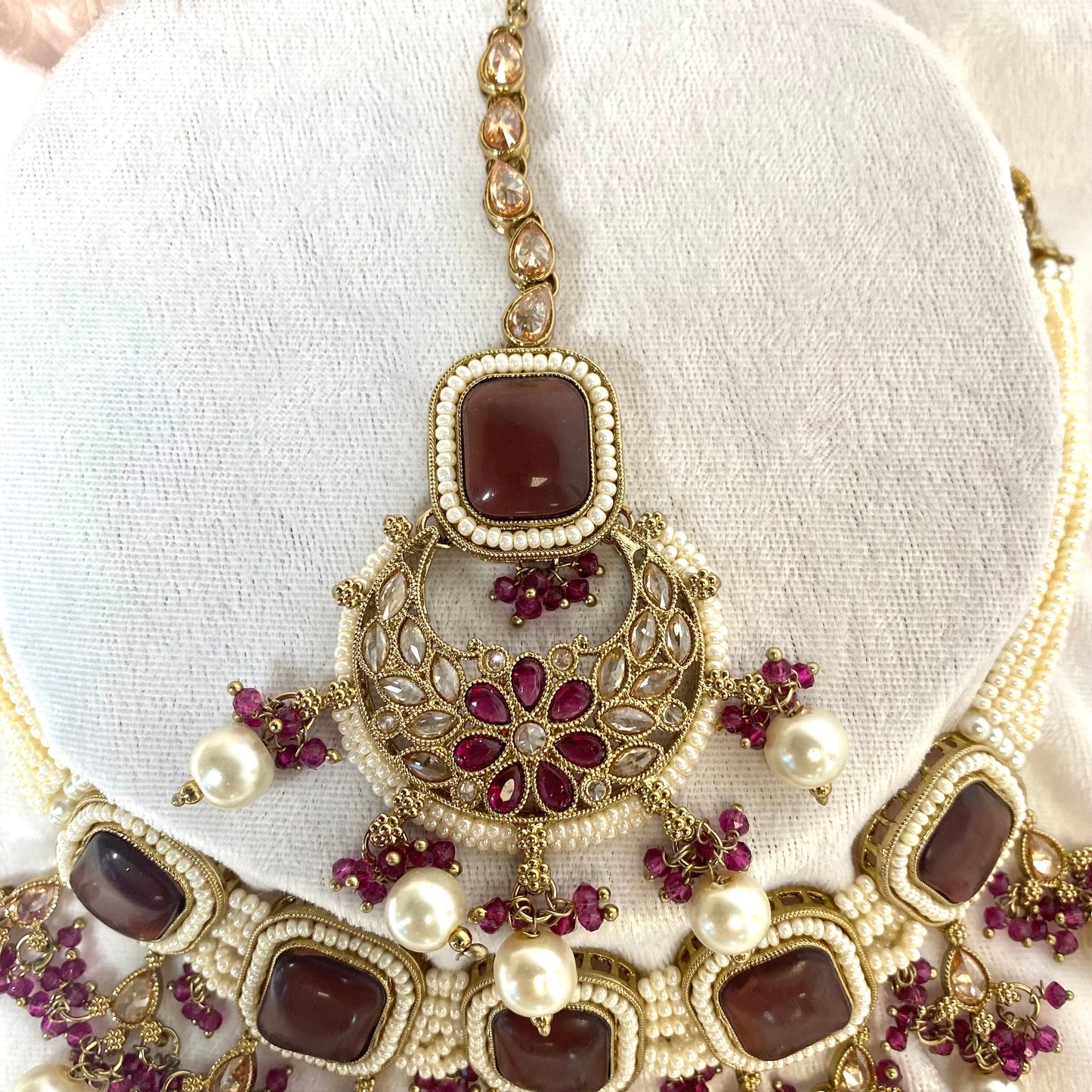 Antique Gold Choker Set