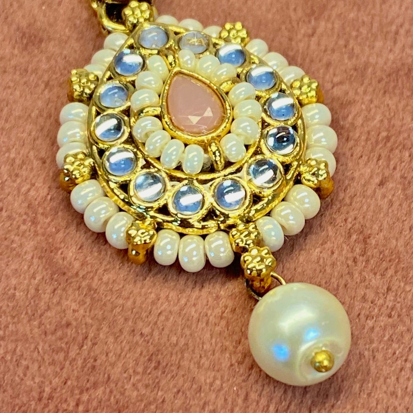 Faux Kundan Tikka/ Tikli/ Indian/ Pakistani Fashion Jewellery/Maang Tikkas