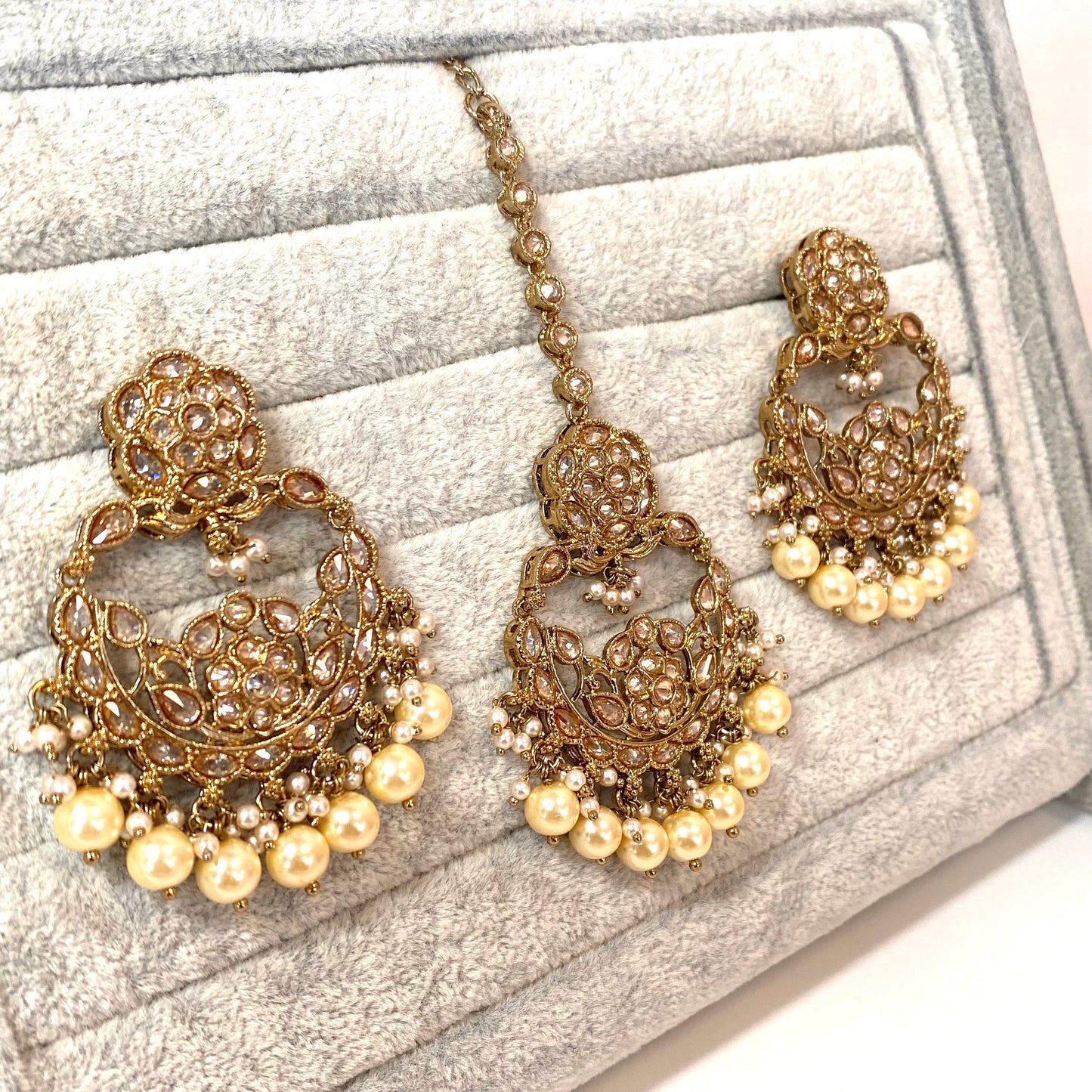 Earring and Tikka Set - Champagne