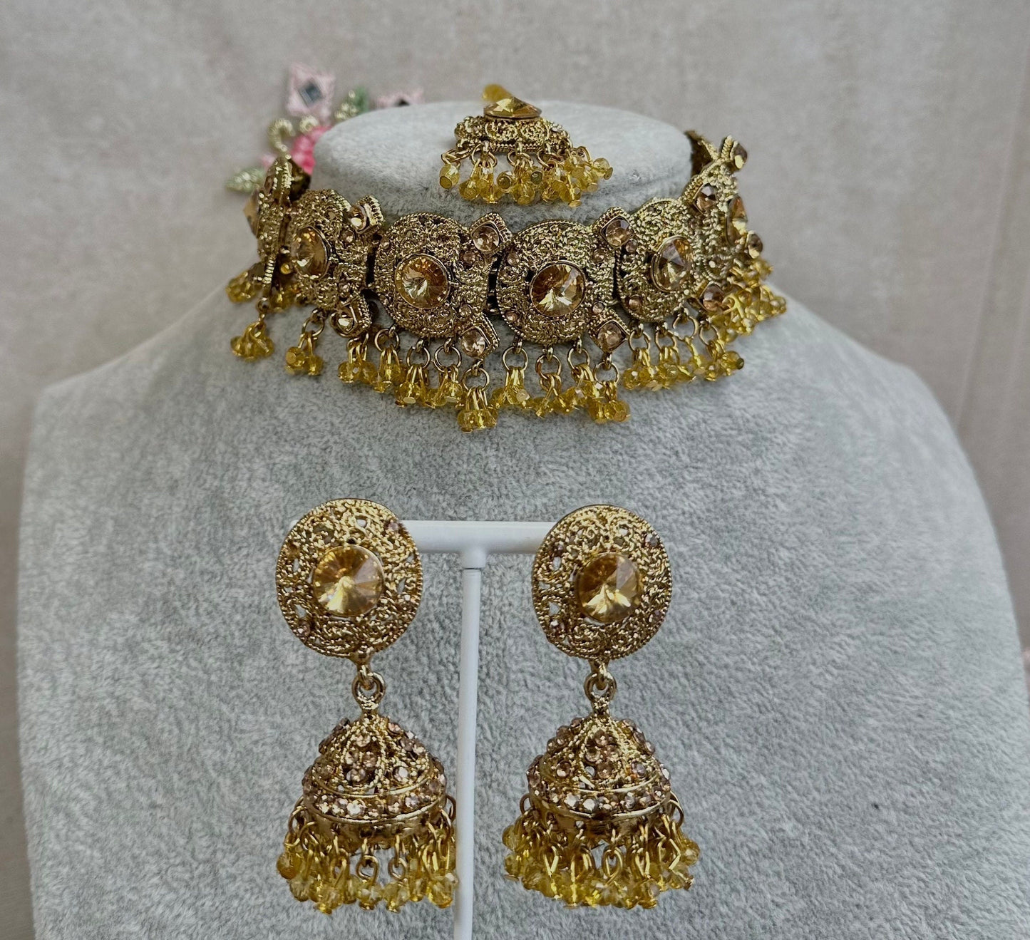 Bright Gold Choker Set/ Jhumka earring/ Tikka/ Indian/ Pakistani/Fashion Jewellery/