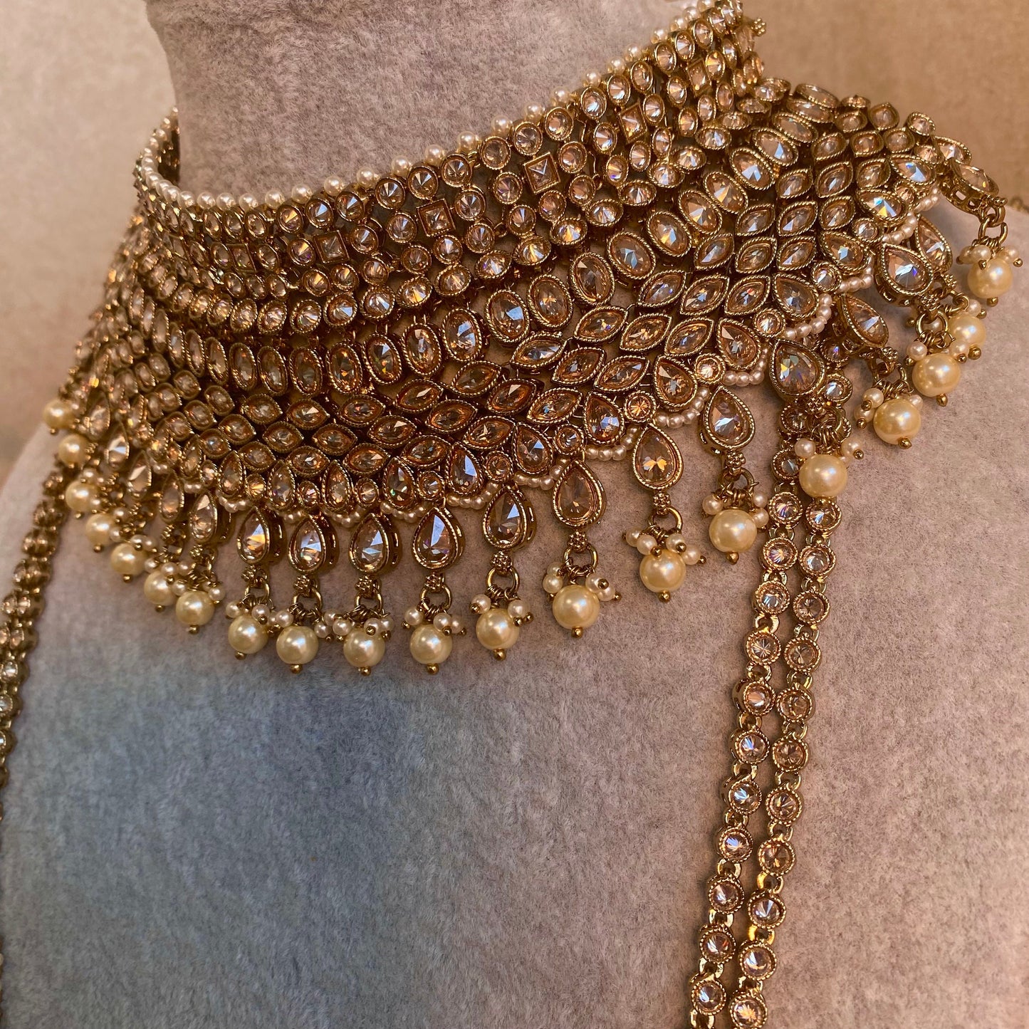 Antique Gold and Champagne Bridal set Indian/ Pakistani Style With Necklace, Long necklace/ Mala/ Earring Tikka/ Tikli, Jhumar/Jhoomar.
