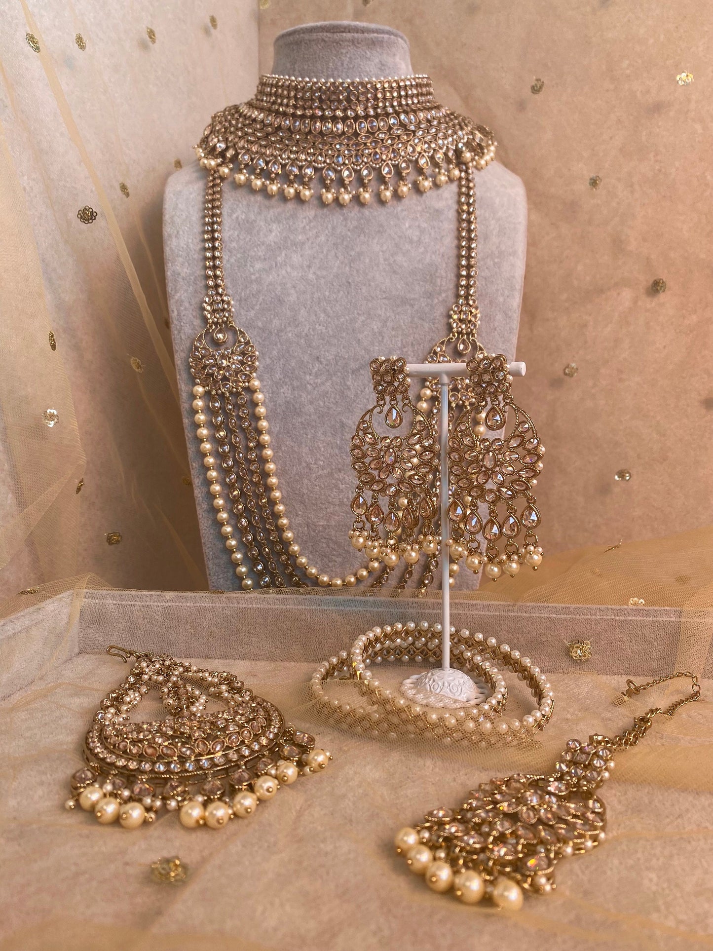 Antique Gold and Champagne Bridal set Indian/ Pakistani Style With Necklace, Long necklace/ Mala/ Earring Tikka/ Tikli, Jhumar/Jhoomar.