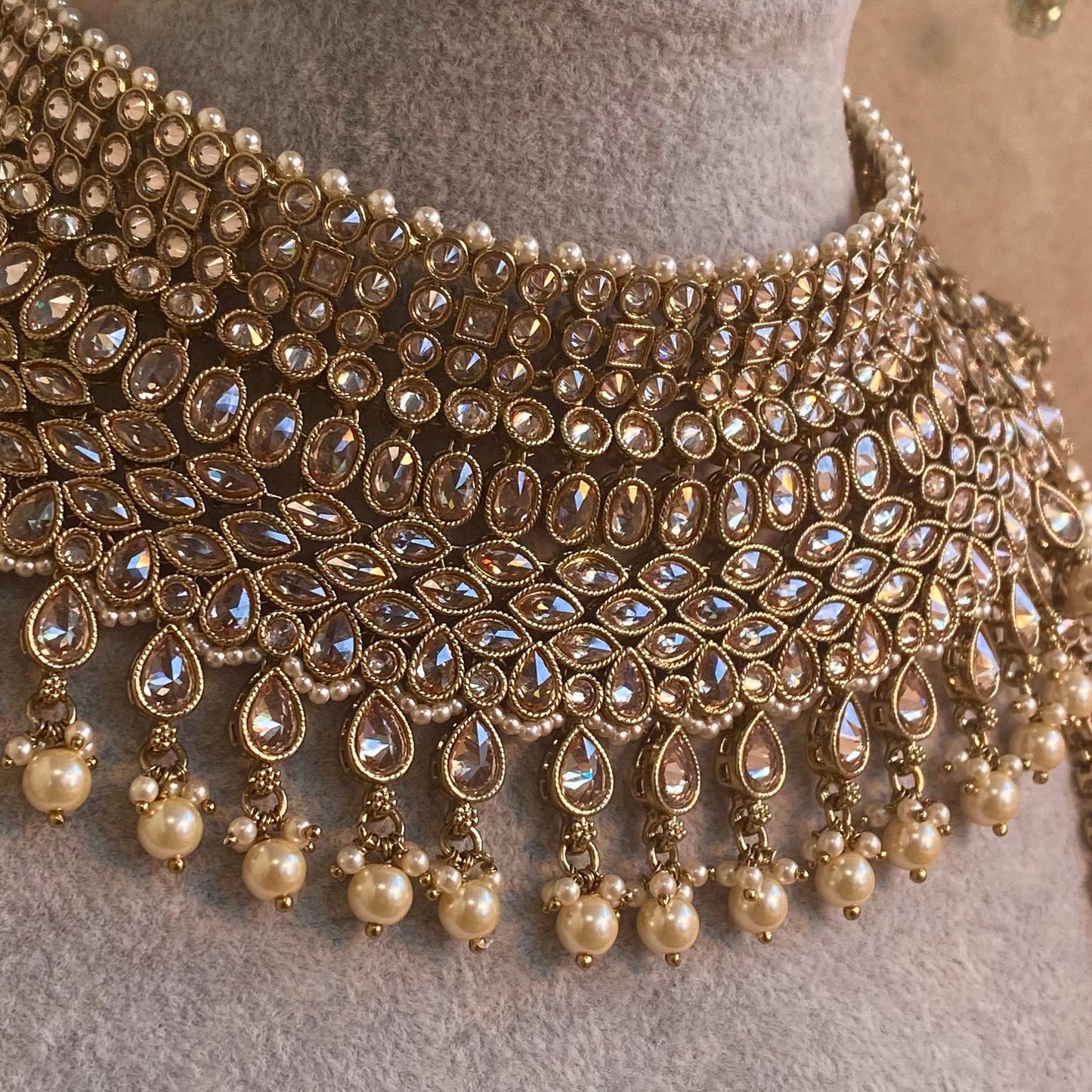 Antique Gold and Champagne Bridal set Indian/ Pakistani Style With Necklace, Long necklace/ Mala/ Earring Tikka/ Tikli, Jhumar/Jhoomar.