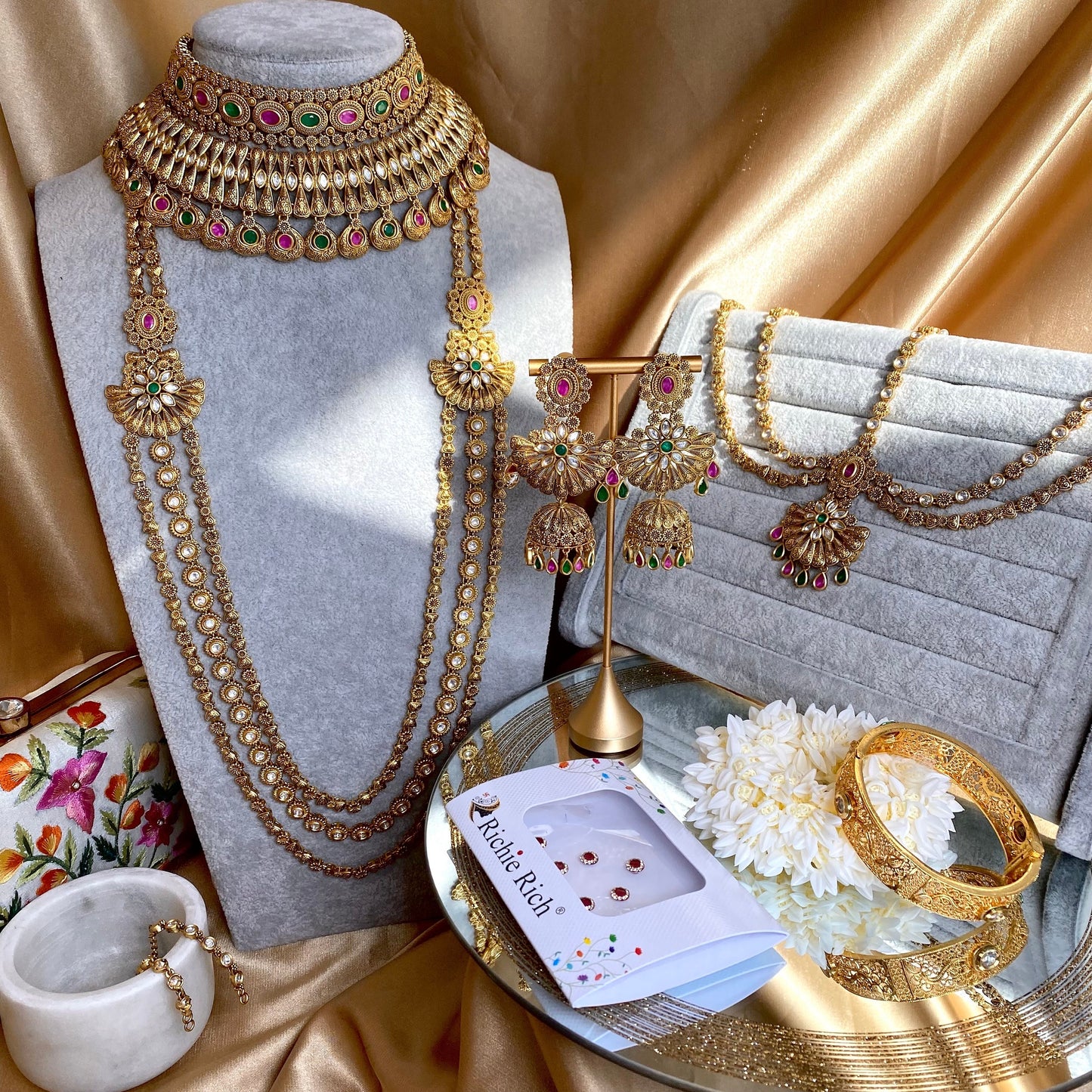Temple Design Matte Ruby & Green Bridal Jewellery Set/ Indian/ Pakistani Style/ Choker/ Earring/ Tikka