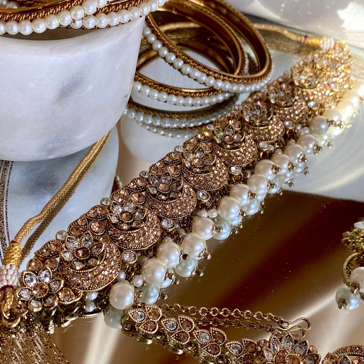 Golden/ Clear Choker Set/ Pearl/ Earring/Tikka/Indian/ Pakistani/Fashion Jewellery/