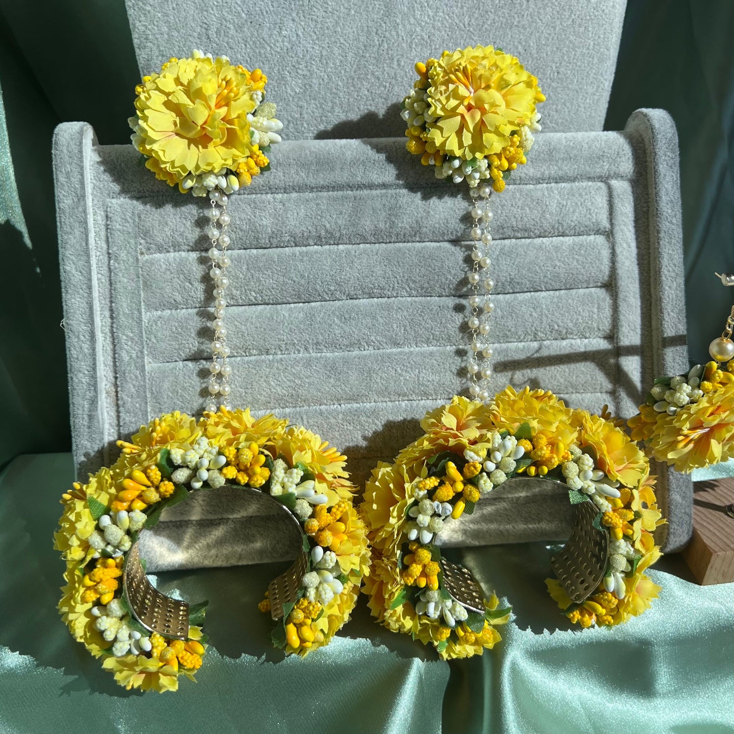 Women Bridal Haldi/Mehendi Function Yellow Floral Kaleereh/Hathpool