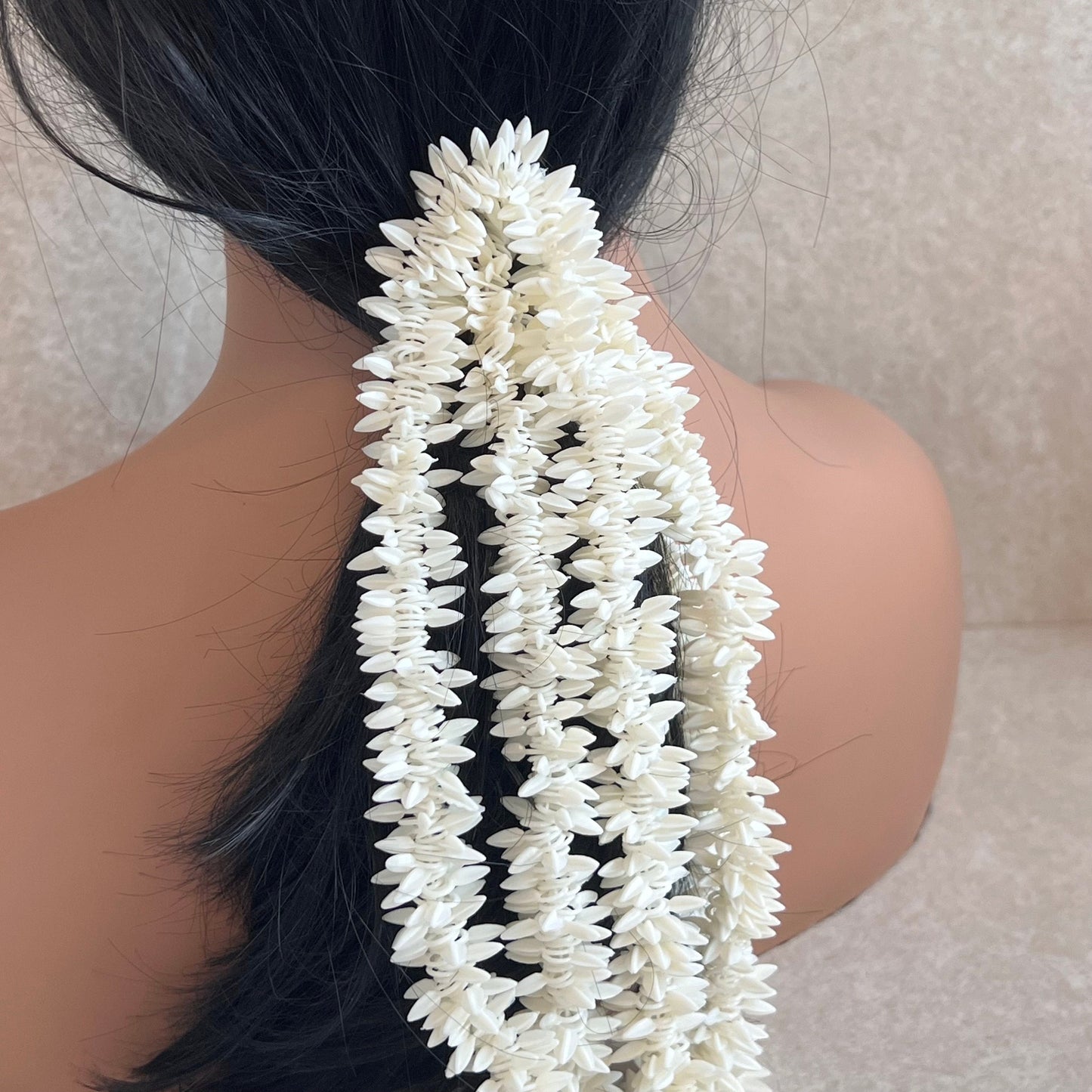 White Gajras Floral Hair and Hand Jewellery/ Jasmine Hair with Pin/ Artificial Flower/ Hair/ Bridal/ Bridesmaids/ Gift for Her/Mendhi Party