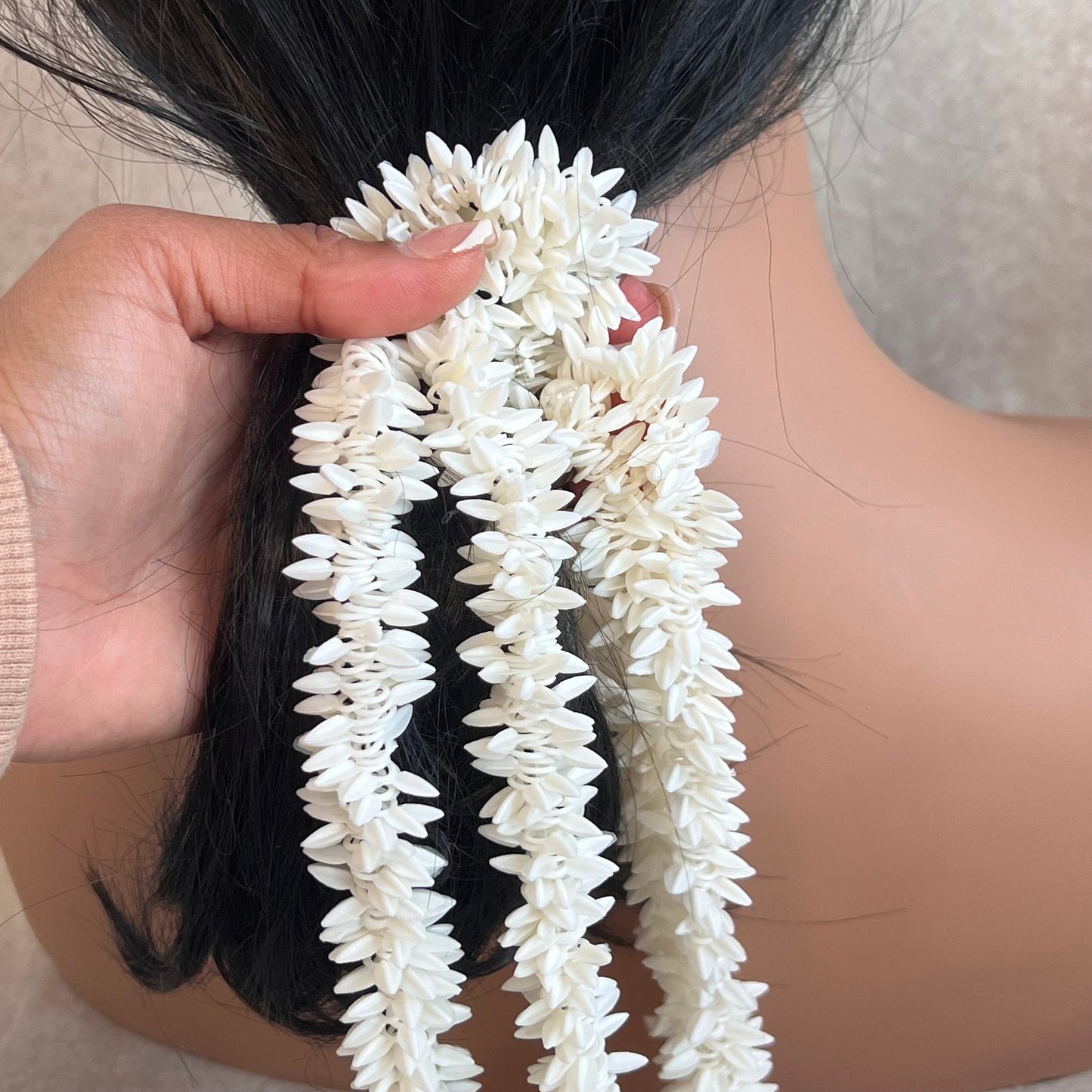White Gajras Floral Hair and Hand Jewellery/ Jasmine Hair with Pin/ Artificial Flower/ Hair/ Bridal/ Bridesmaids/ Gift for Her/Mendhi Party