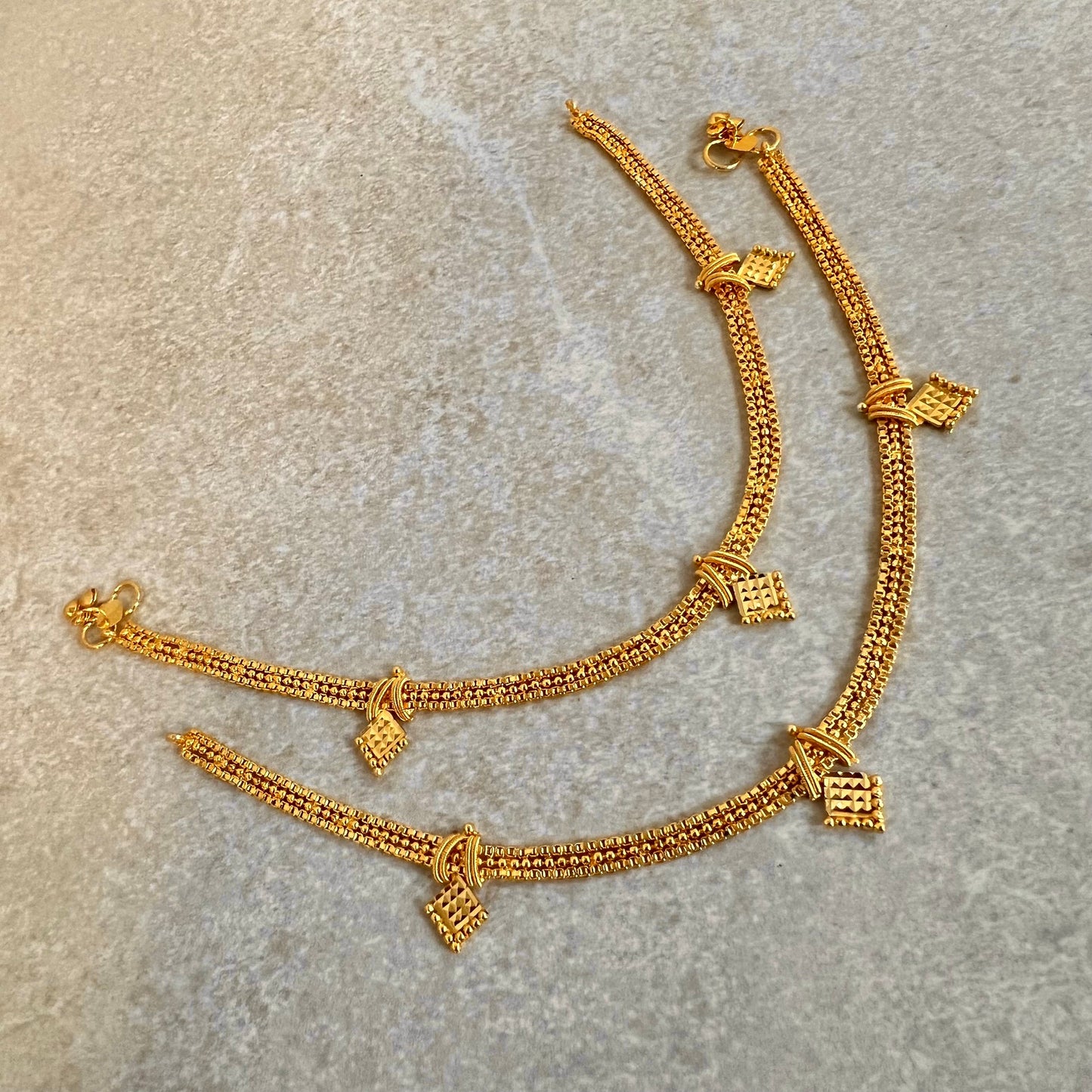 Anklets - Bright Gold/Indian/ Pakistani Style Jhanjra/ Foot Accessory/Valentines gifts