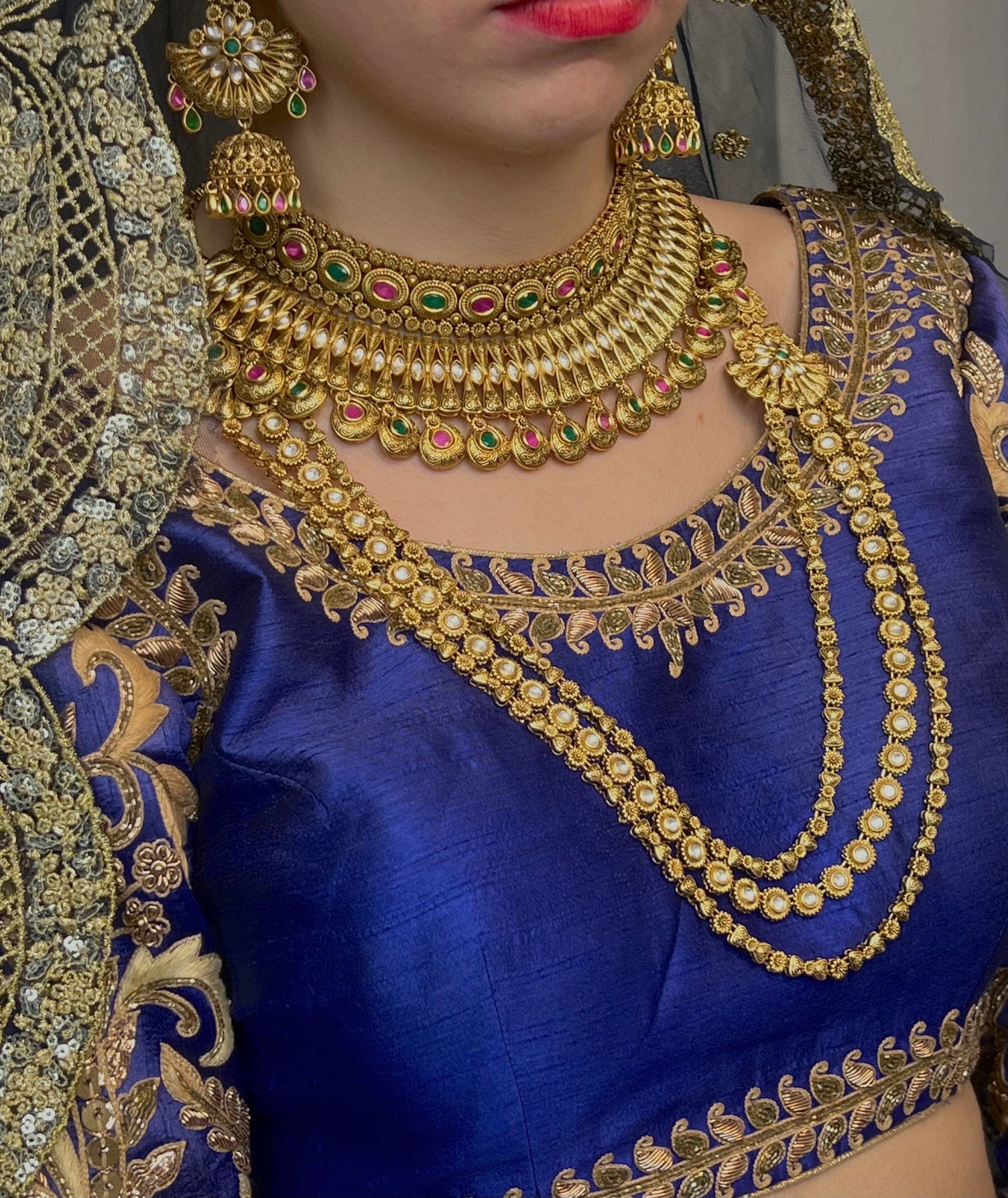 Temple Design Matte Ruby & Green Bridal Jewellery Set/ Indian/ Pakistani Style/ Choker/ Earring/ Tikka