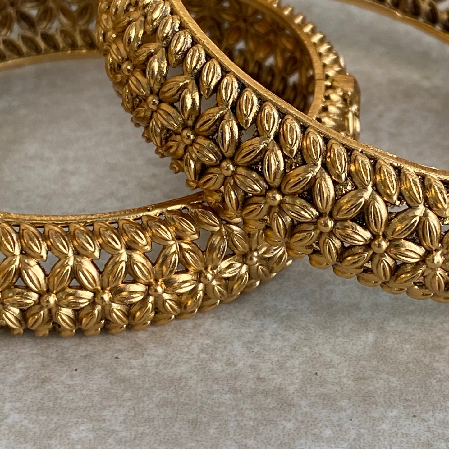 2.4 Matt Gold Screw On Single Bangle/ Statement Piece Set of 2/Indian/ Pakistani/Jewelley/ Fashion Bracelet (Slightly Imperfect)