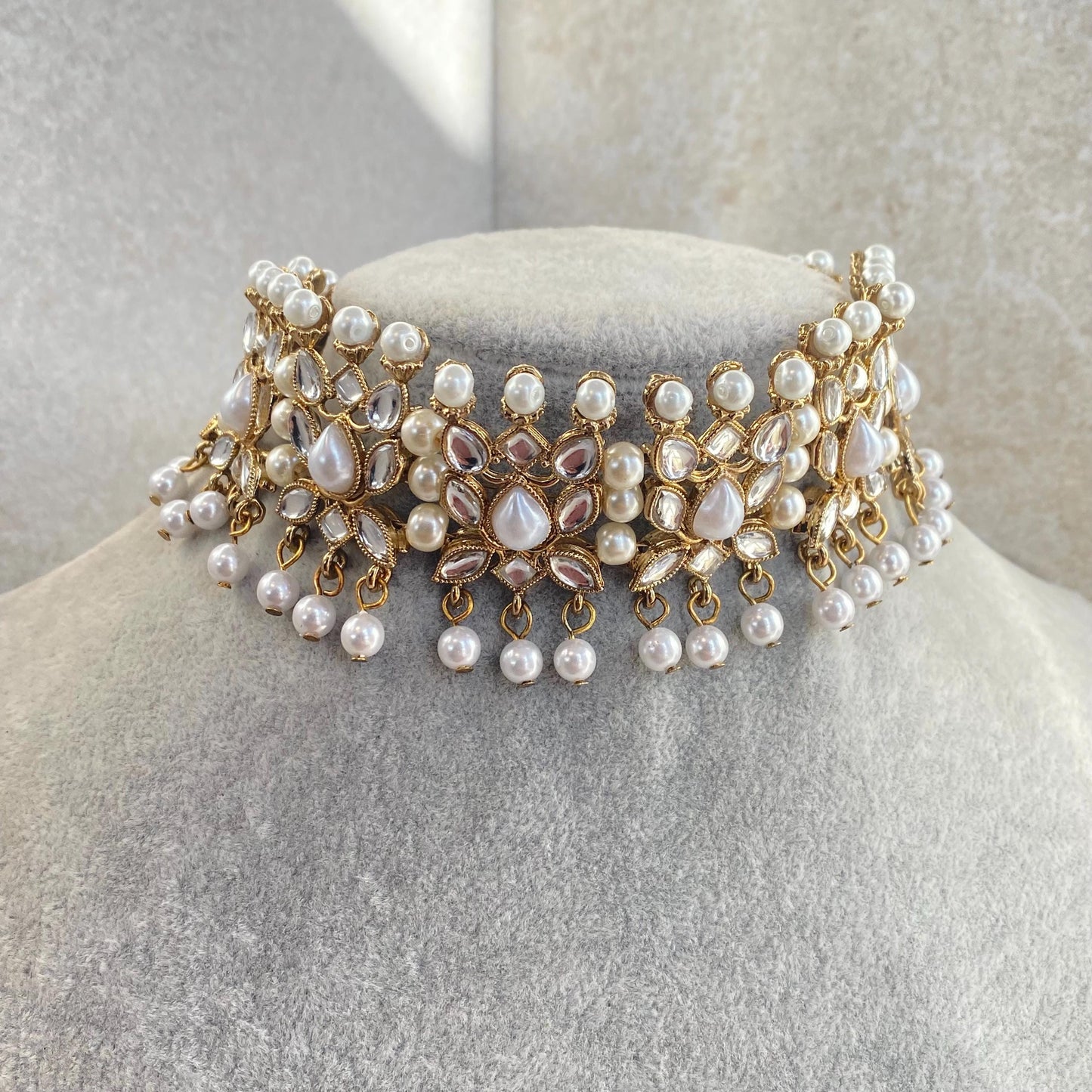 Faux Kundan Choker set/ Unique Style/ Indian/ Pakistani/Fashion Jewellery/ Gift for Women