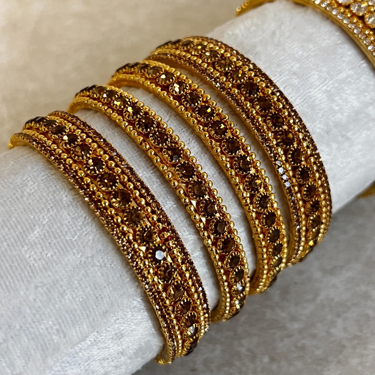 2.4 Set of 4 Bangles in Antique Gold with Golden/ Clear Rhinestone/2 chunky 2 thin bangles. Choose Colour/ Simple Statement Bangles Ends