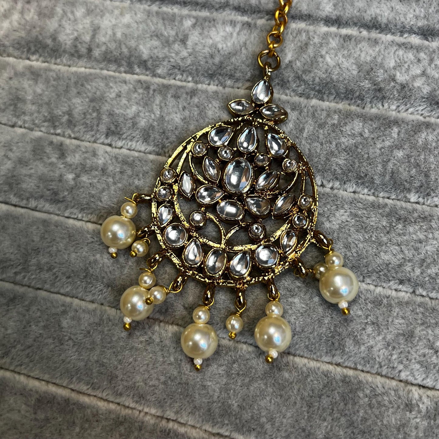 Faux Kundan Tikka/ Tikli/ Indian/ Pakistani Fashion Jewellery/Maang Tikkas