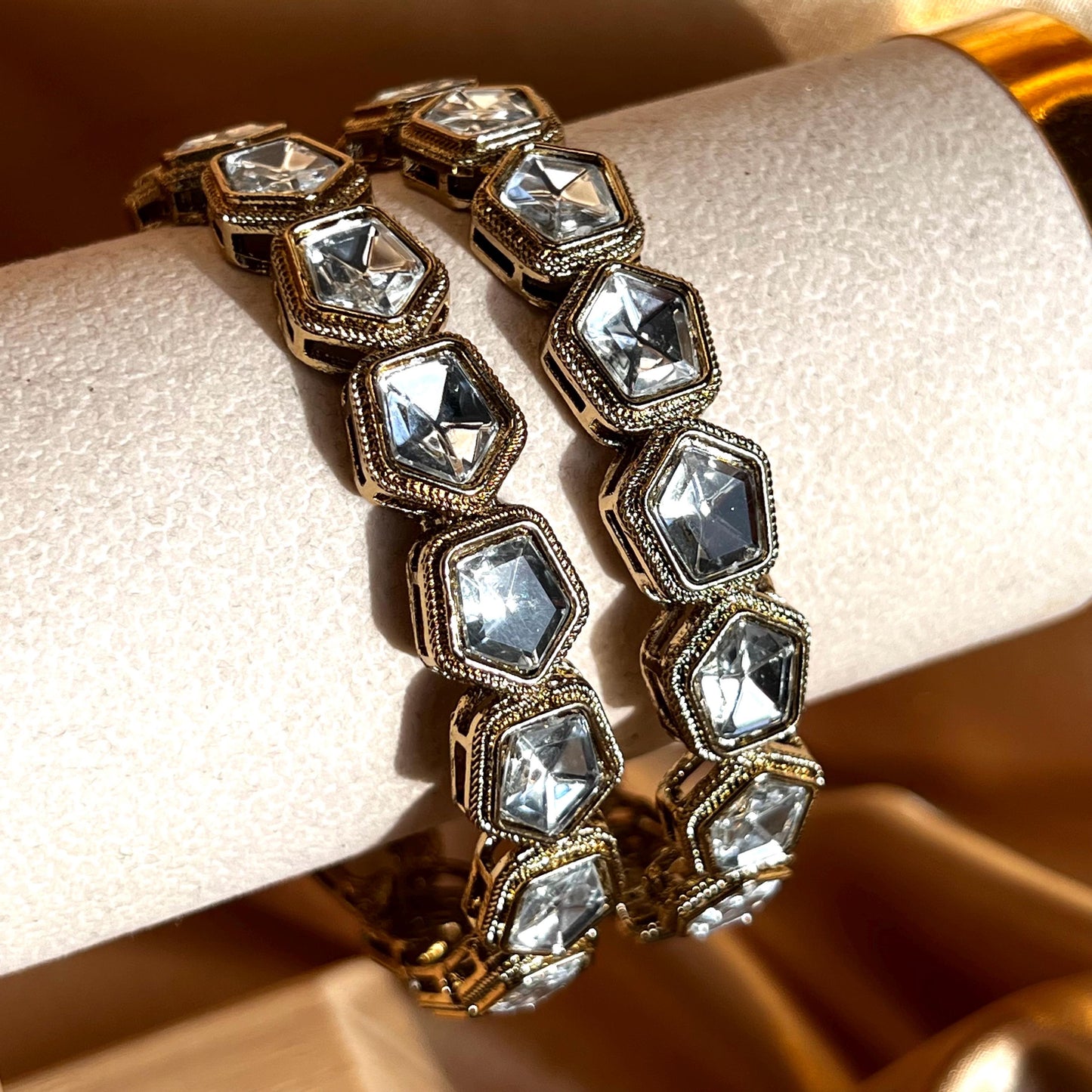 Set of 2 Clear Faux Kundan Kada Bangles in 2.8 /Indian Bangles/Indian/ Pakistani/Jewelley/ Fashion Bracelet