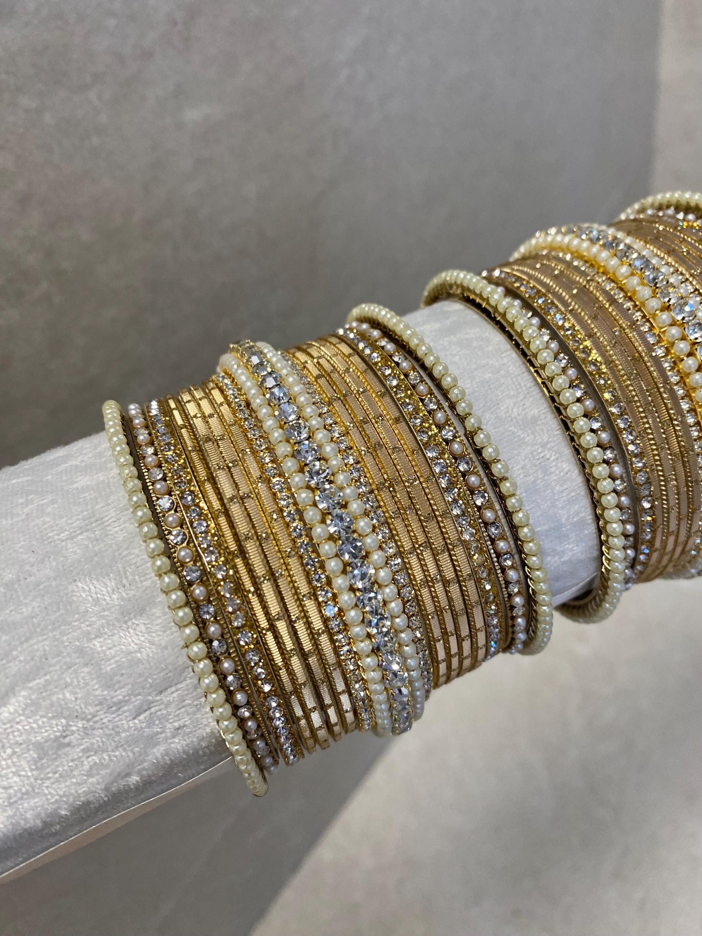 Small Clear Bangle Set (Bindi pack included)/Indian/ Pakistani/Jewelley/ Fashion Bracelet