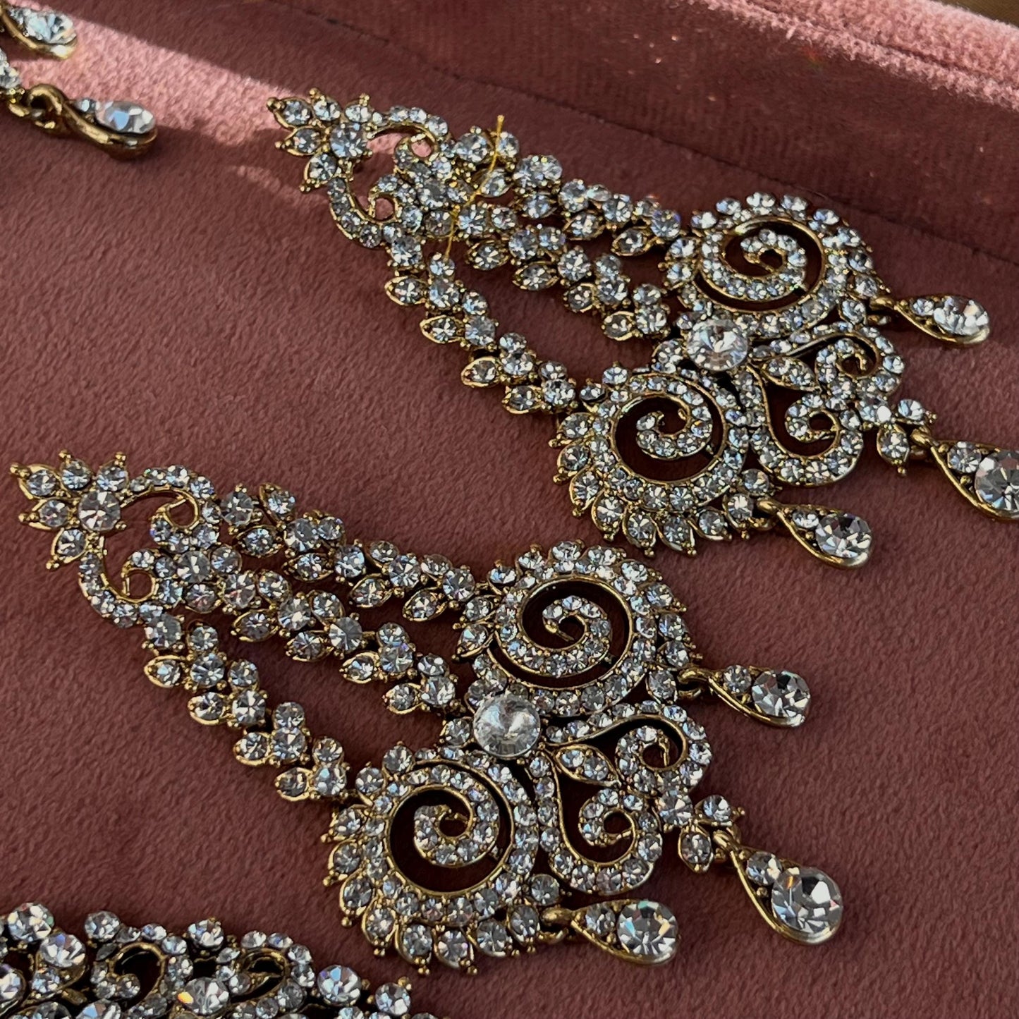 Extra Large Clear Rhinestone Gold Base Fancy Indian Earrings High Quality Earring Bollywood Indian Pakistani Fashion Jewellery Party Style