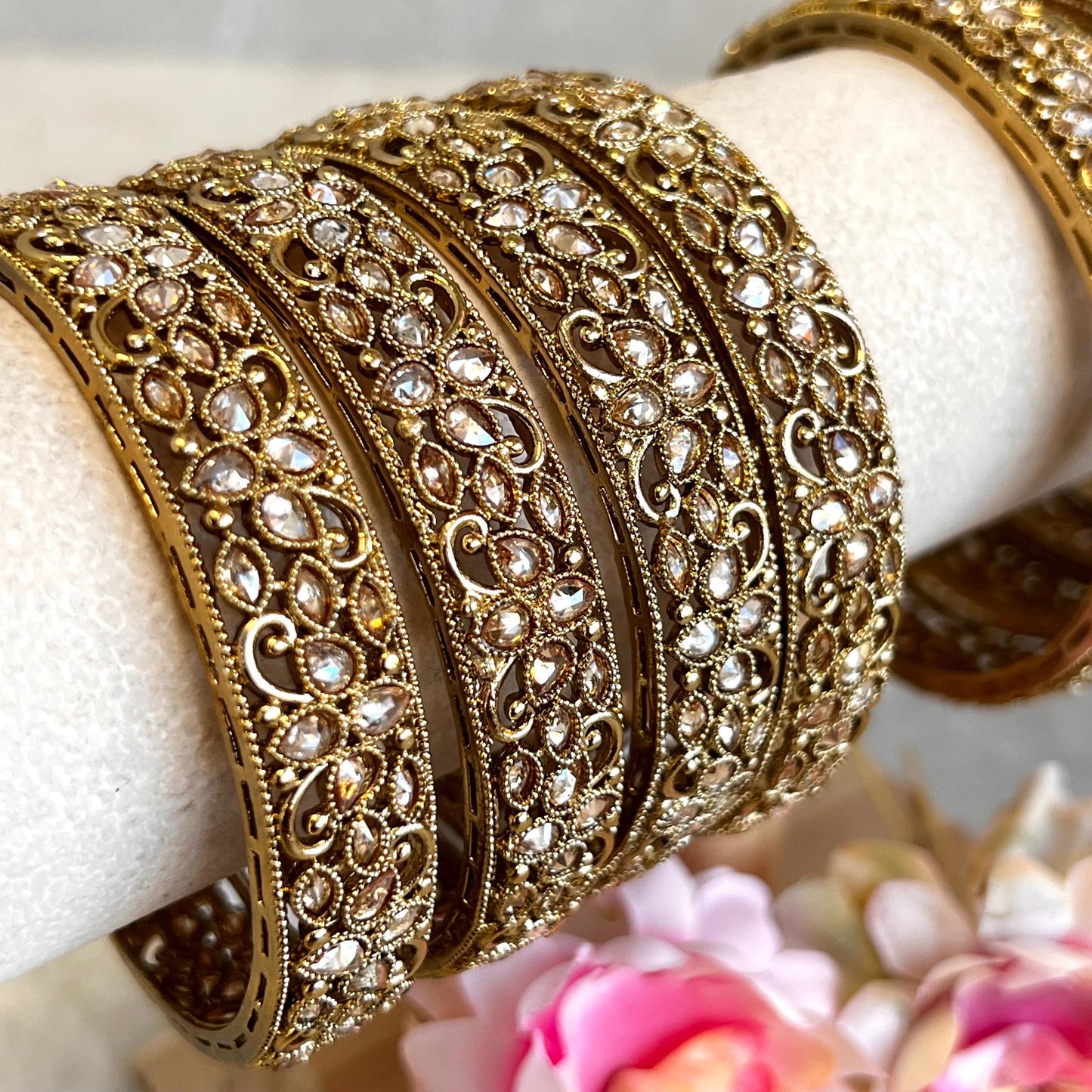 Set of 2 Antique Gold Champagne Zircon Thick Heavy Kada Bangles End Bangles Indian Pakistani Jewelley Fashion High Quality Gift Choose Size