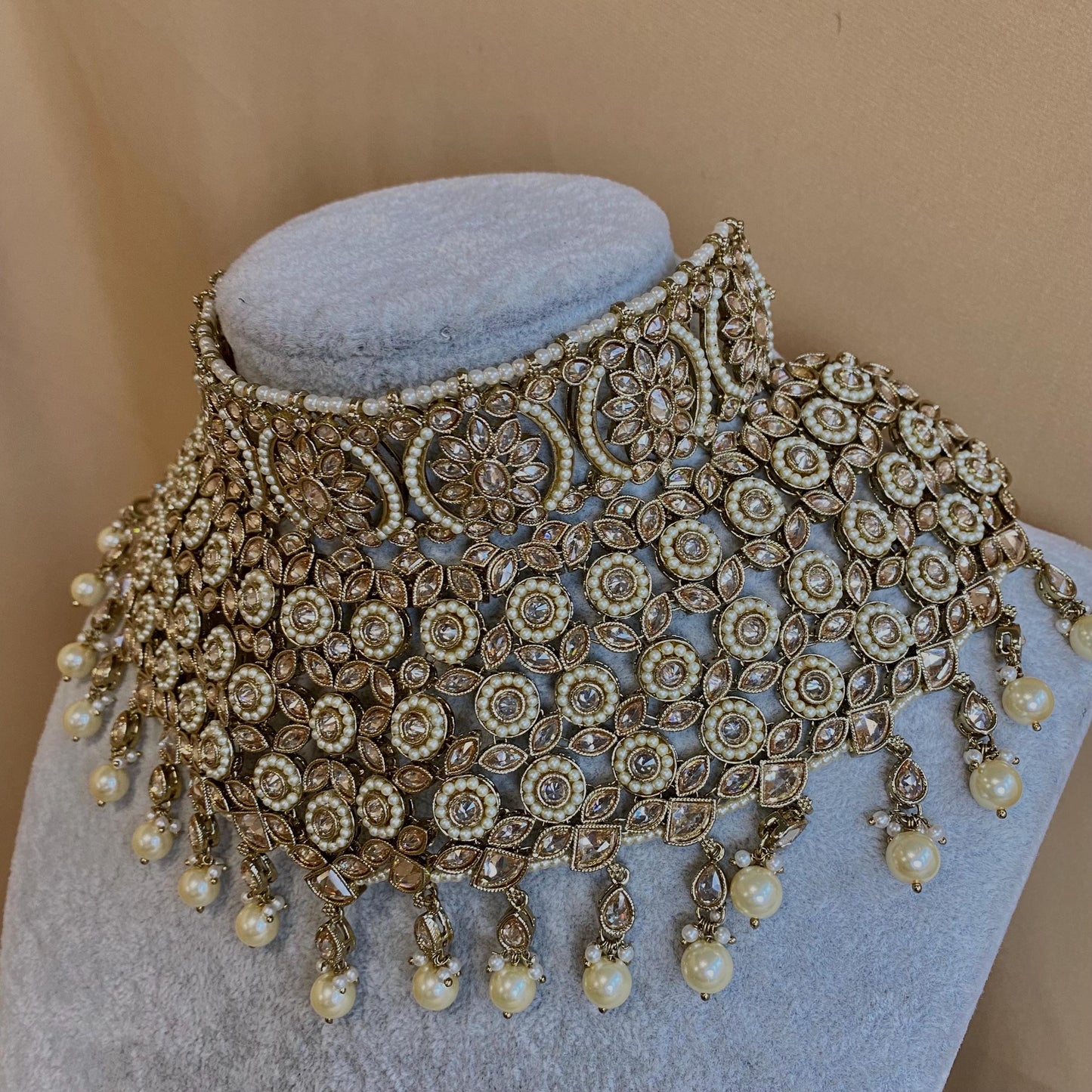 Antique gold & champagne Bridal necklace set Indian/ Pakistani Style/Wedding/Earring/Tikka