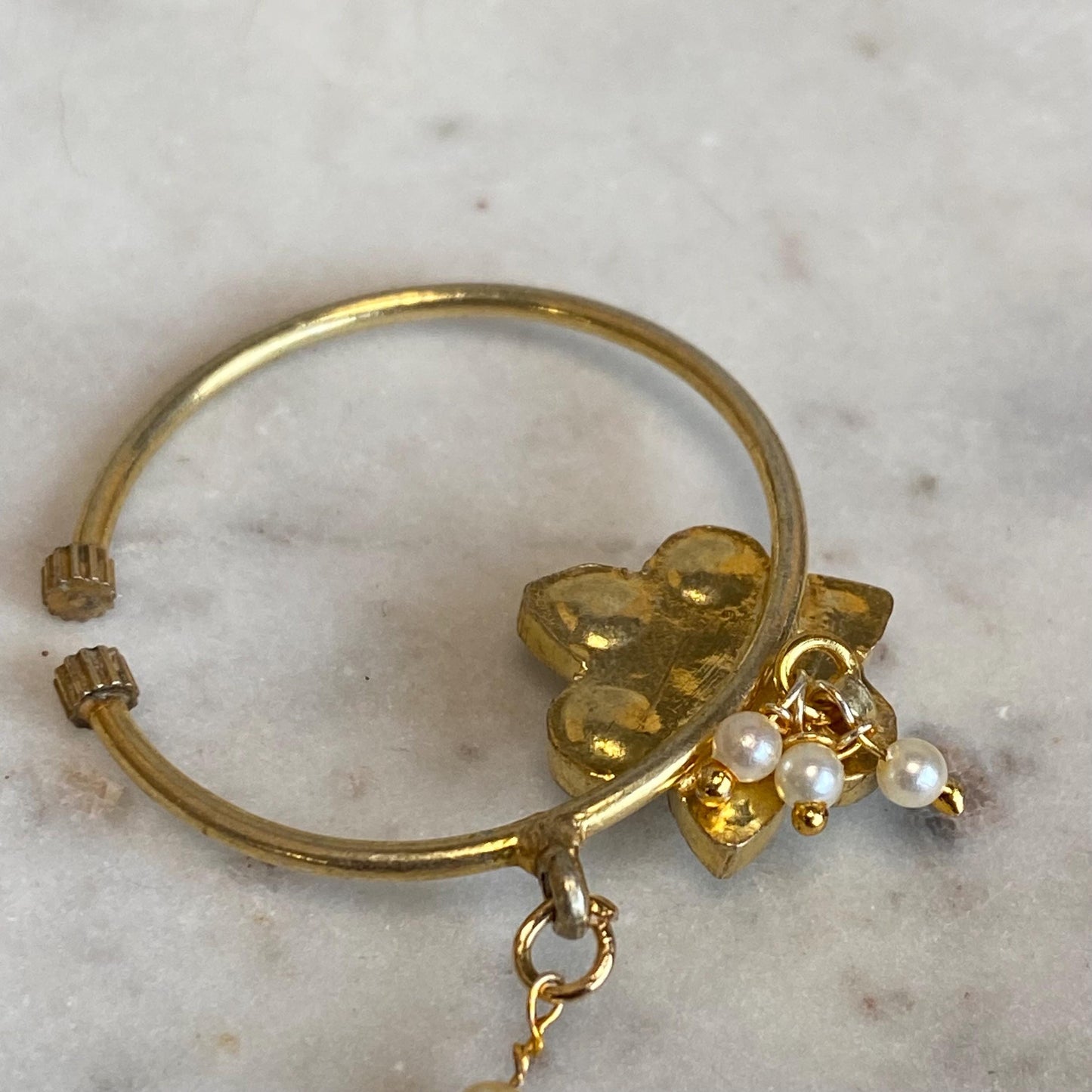 Gold Kundan Nose Ring Left Side only Lightweight Indian Pakistani Bollywood Flower Design Small 1 inch Slide Type No Piercing