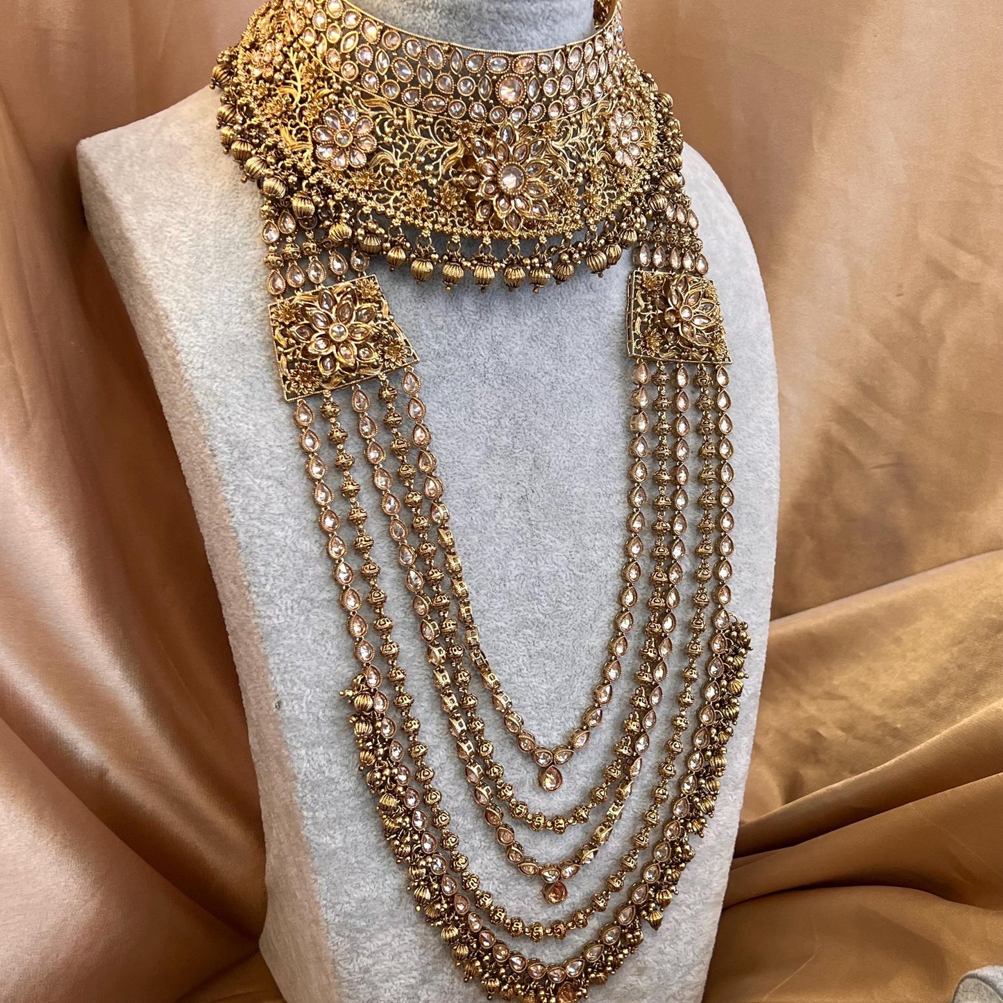 Gold 5Piece Antique Gold Champagne Zircon Bridal Choker Mala Necklace Chain Jhumka Earring Mathapatti NoseRing High Quality Indian Pakistani