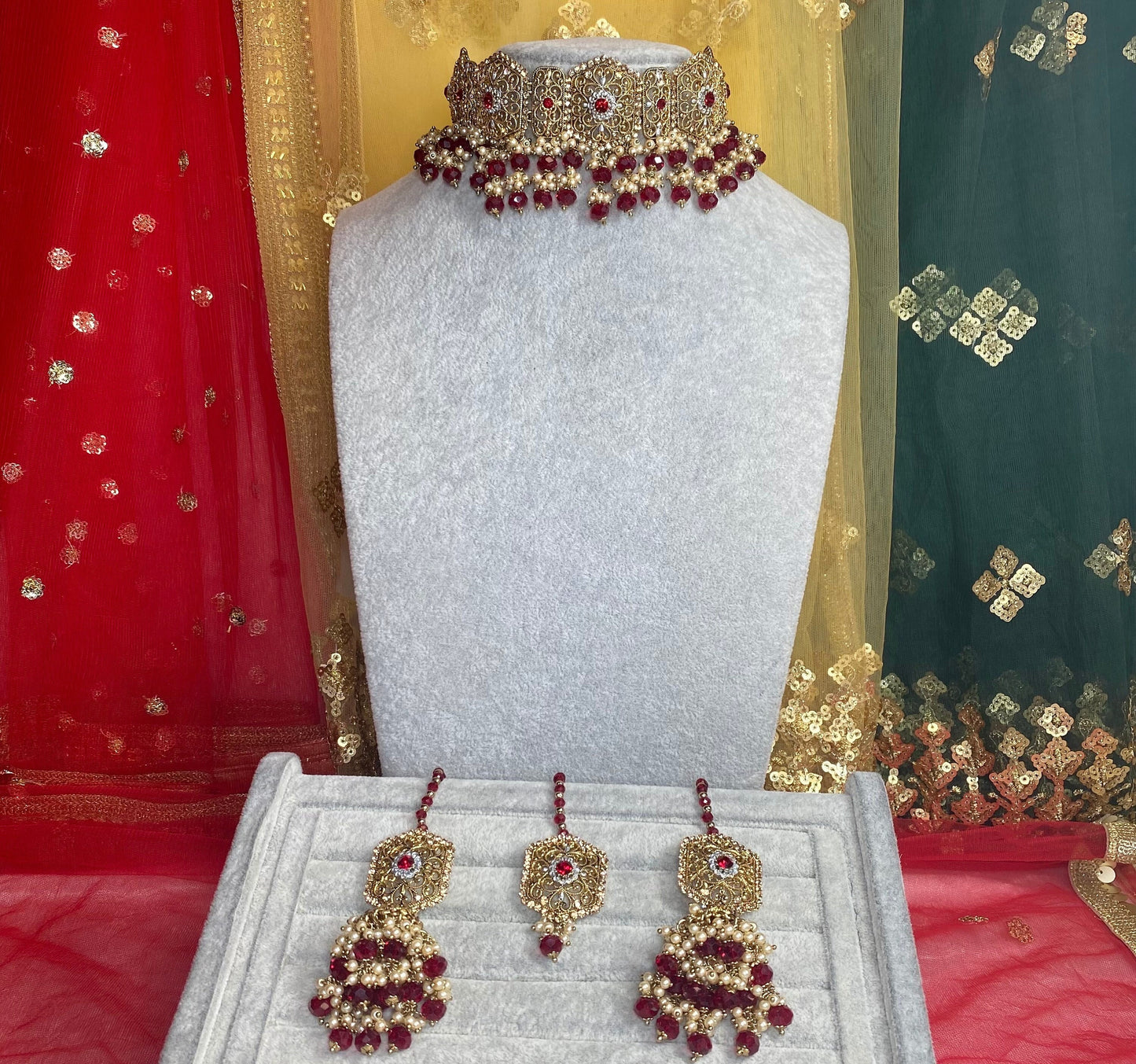 Maroon & Antique Gold Choker Set