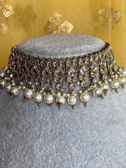 Faux Kundan Choker set/ Unique Style/ Indian/ Pakistani/Fashion Jewellery/ Gift for Women