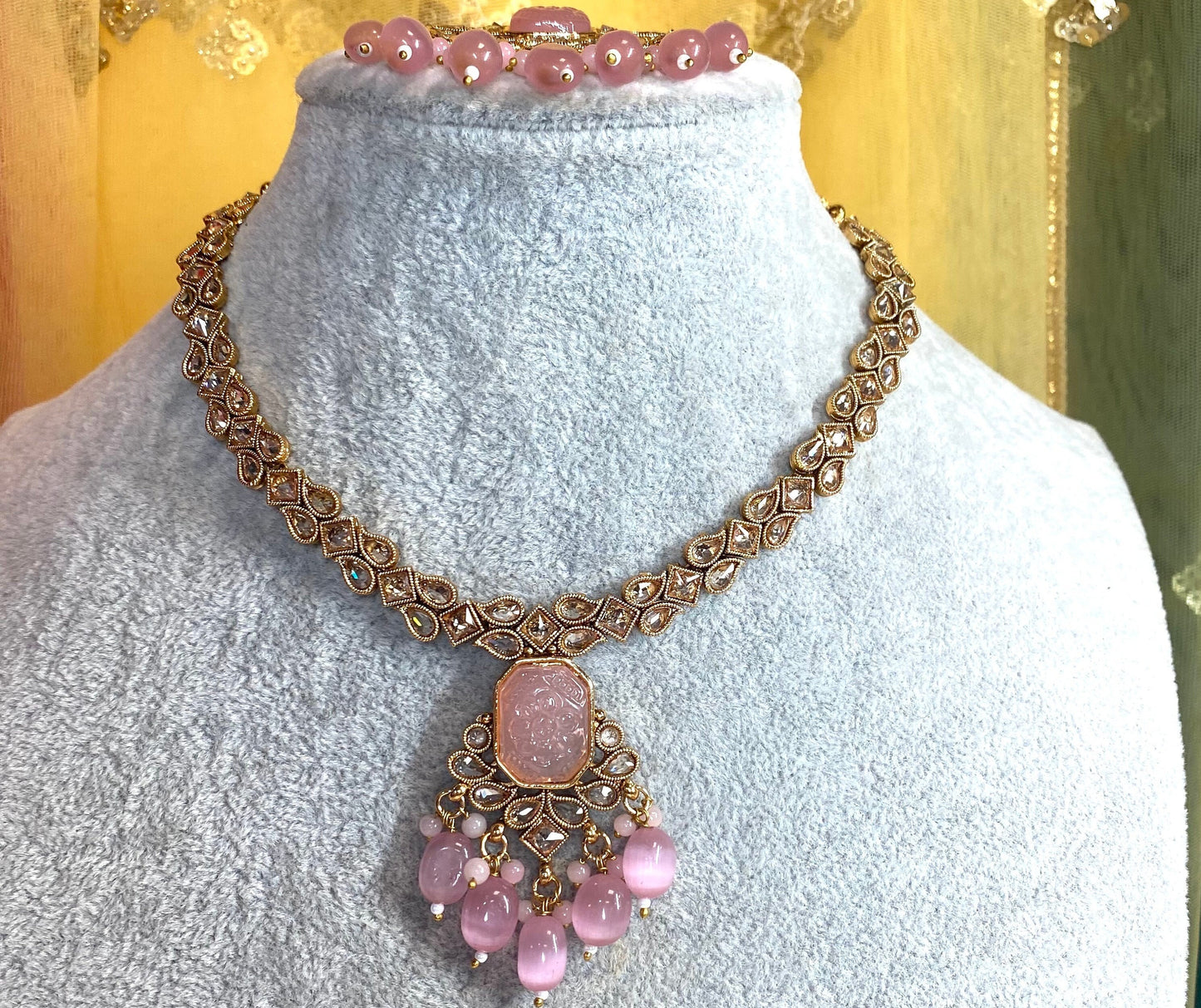 Pink & Champagne Necklace Set