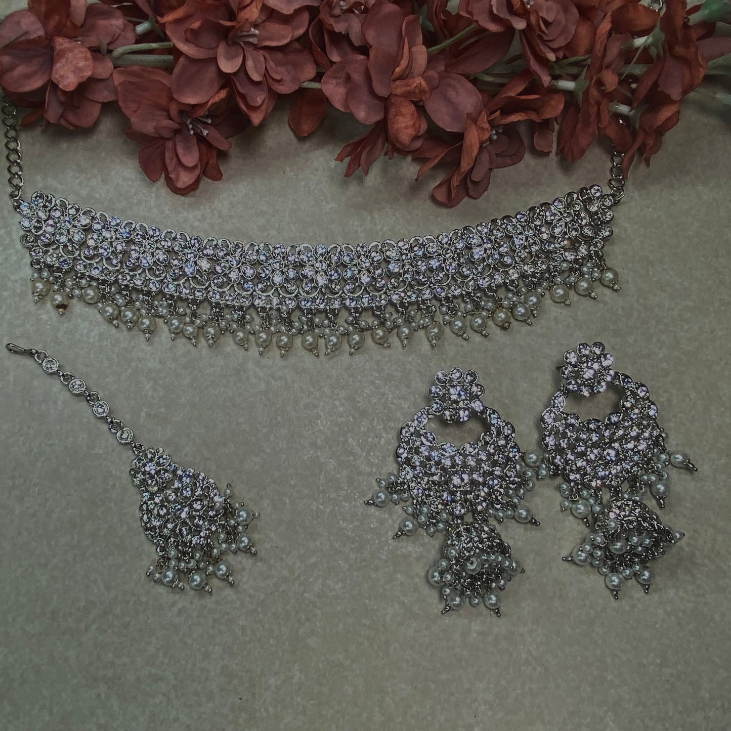Stunning Silver Choker Set