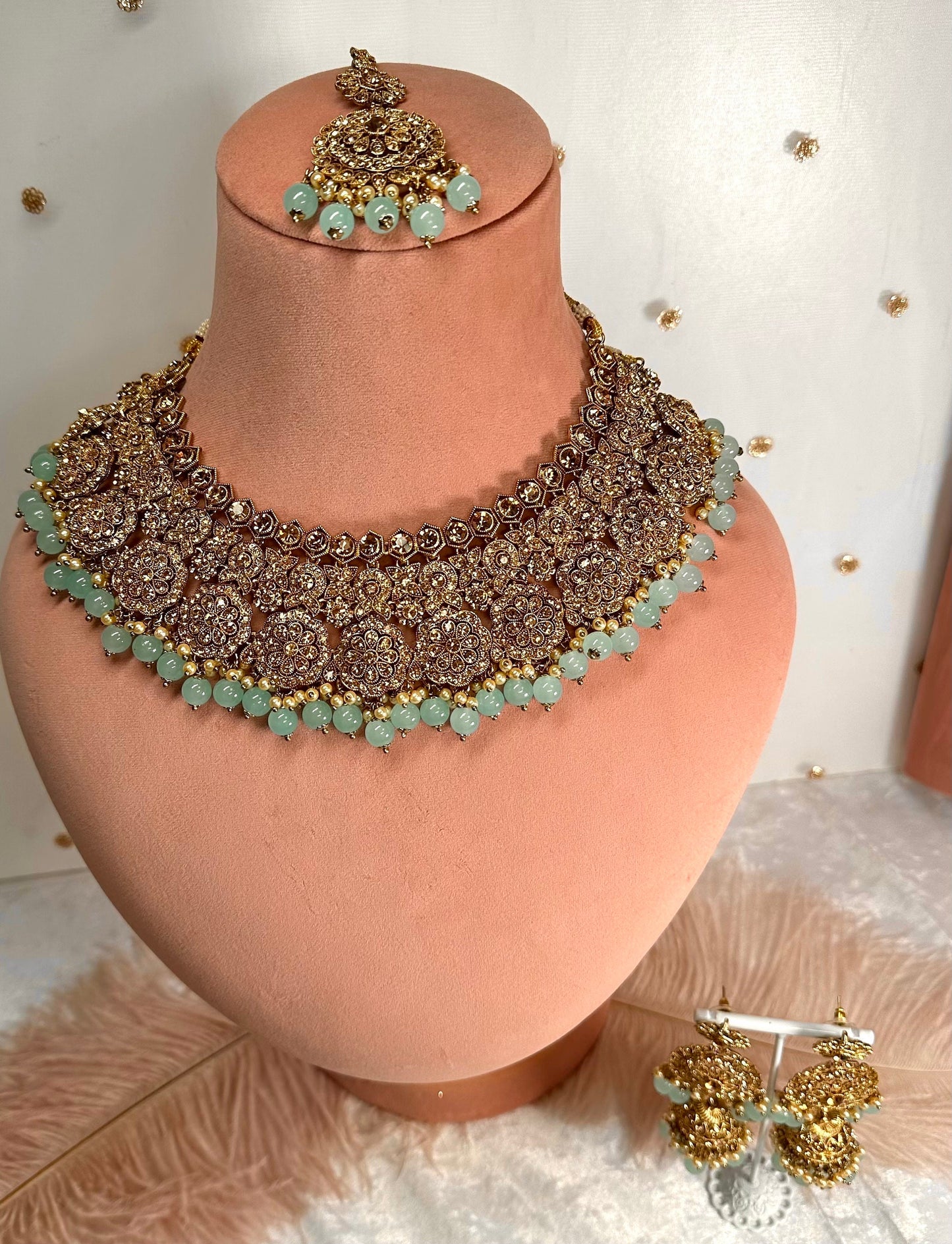 Light Blue Necklace Set