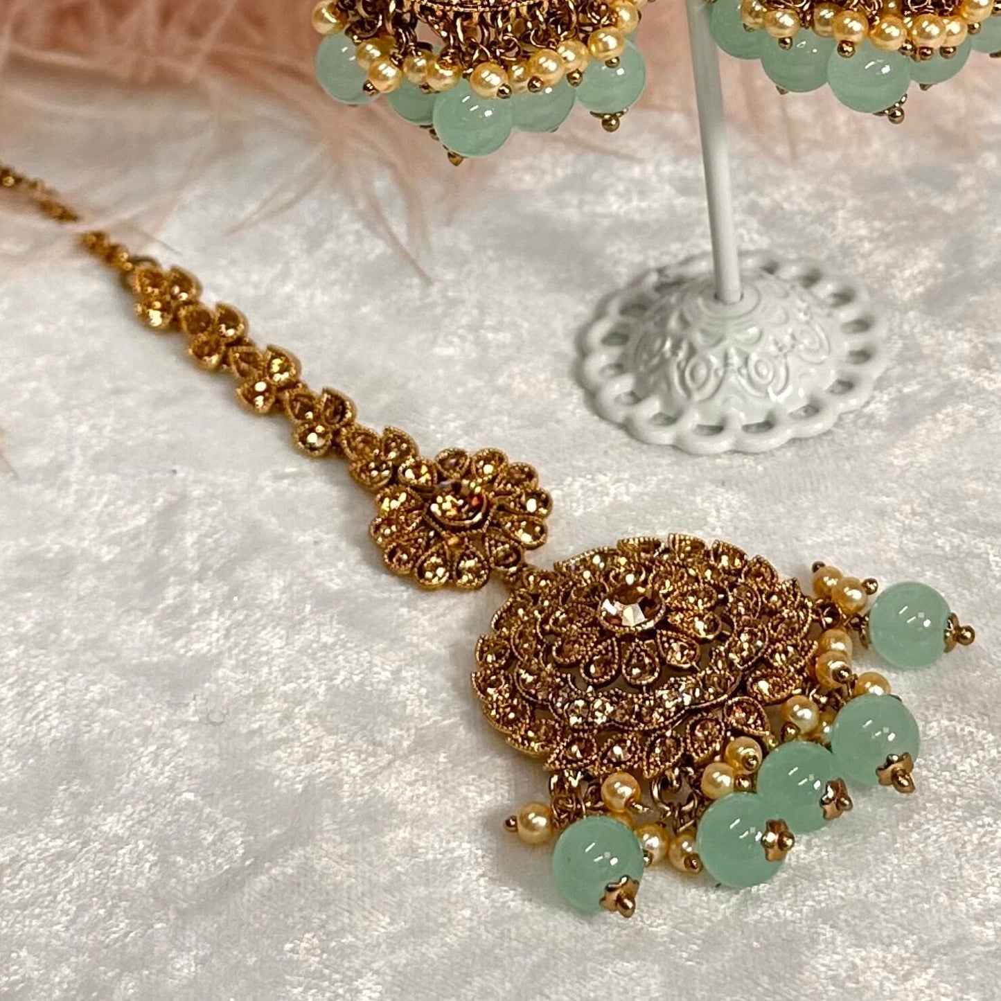 Light Blue Necklace Set