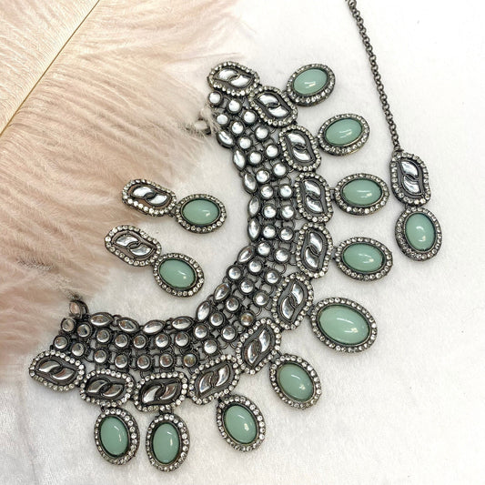 Black and Silver Faux Kundan Necklace Set Earring/ Tikka/ Tikli/ Indian/ Pakistani/Fashion Jewellery/ Gift for Women