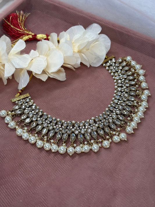 Pearl necklace