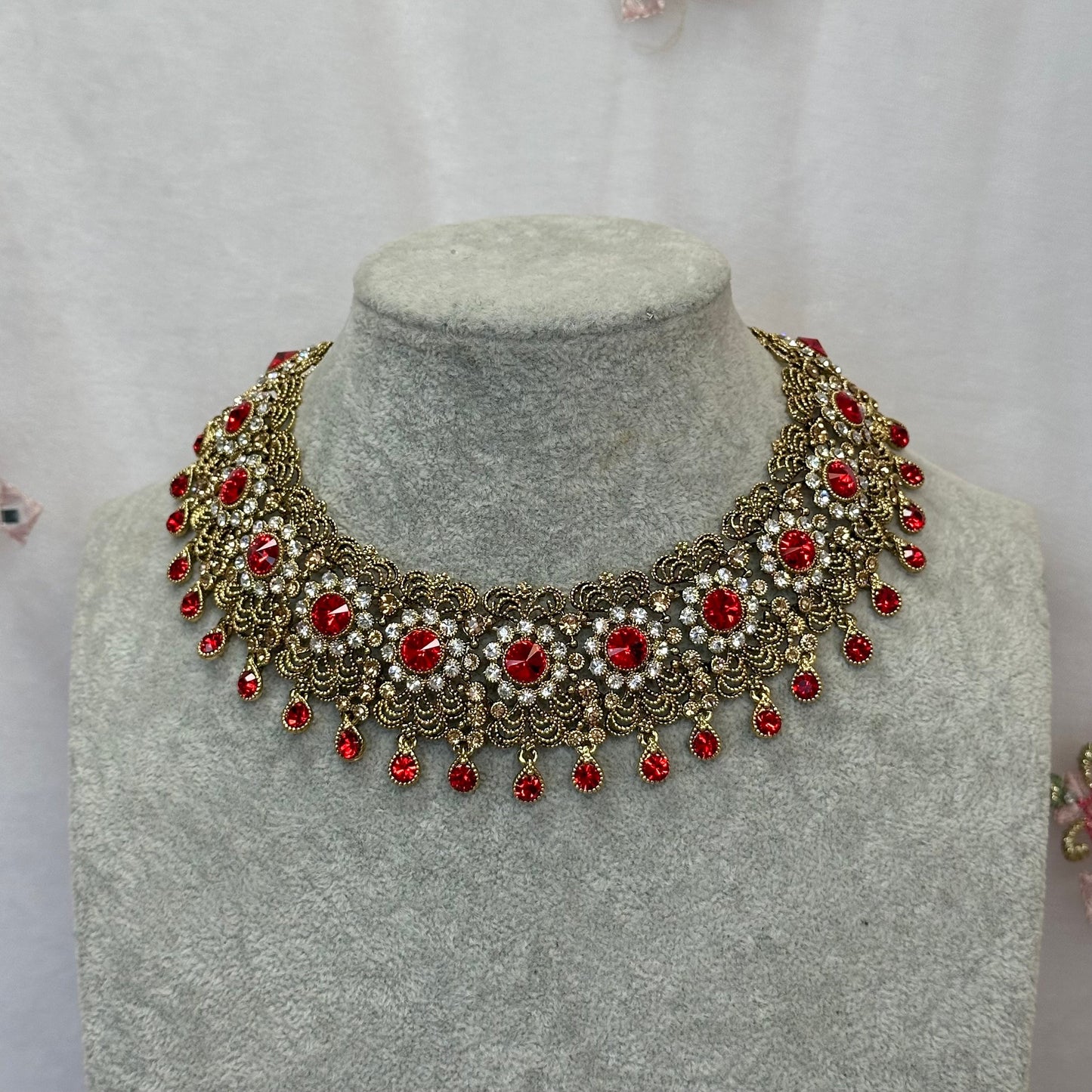 Golden Necklace - Red