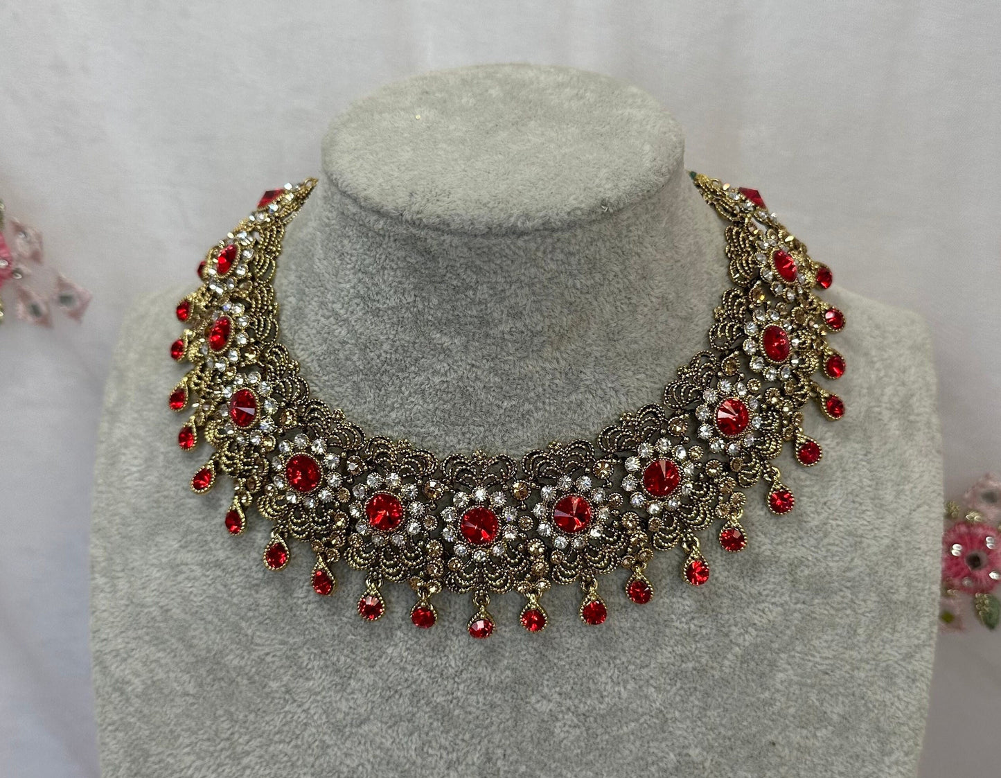 Golden Necklace - Red
