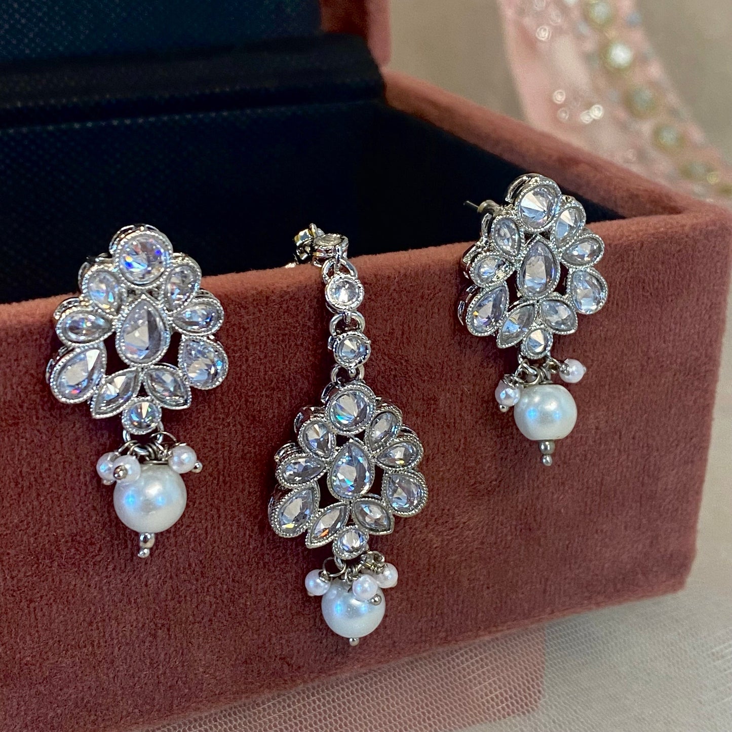 Silver Earring and Tikka Set