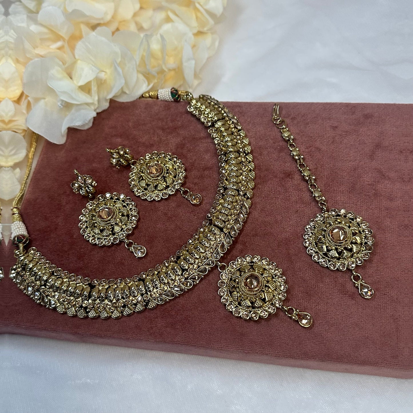 Golden Necklace Set