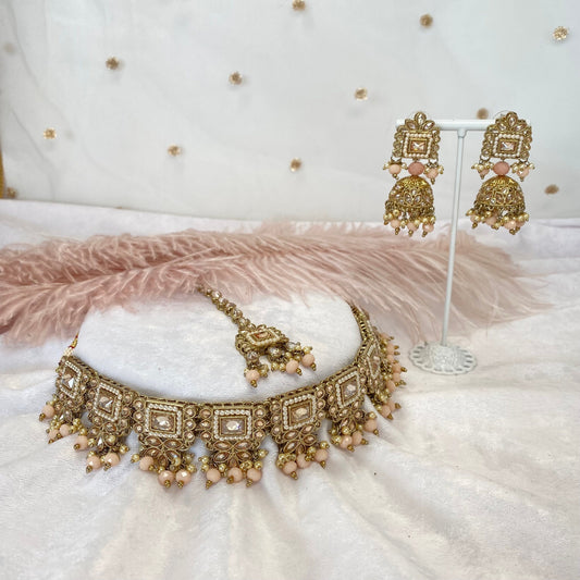 Peach and Champagne Choker Set