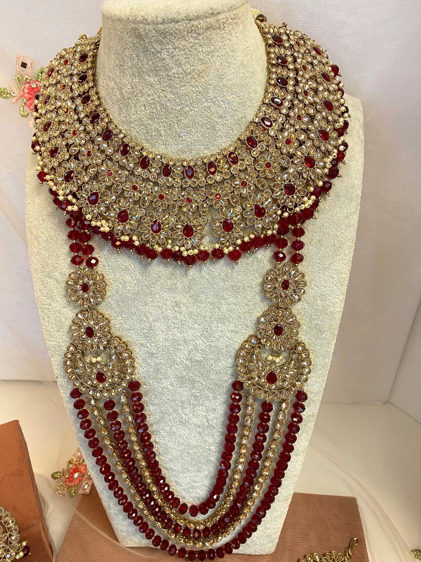 Maroon and Champagne Full Bridal Set (Mathapatti)  Indian/ Pakistani Style/ Wedding/ Fashion Jewellery/ Necklace set