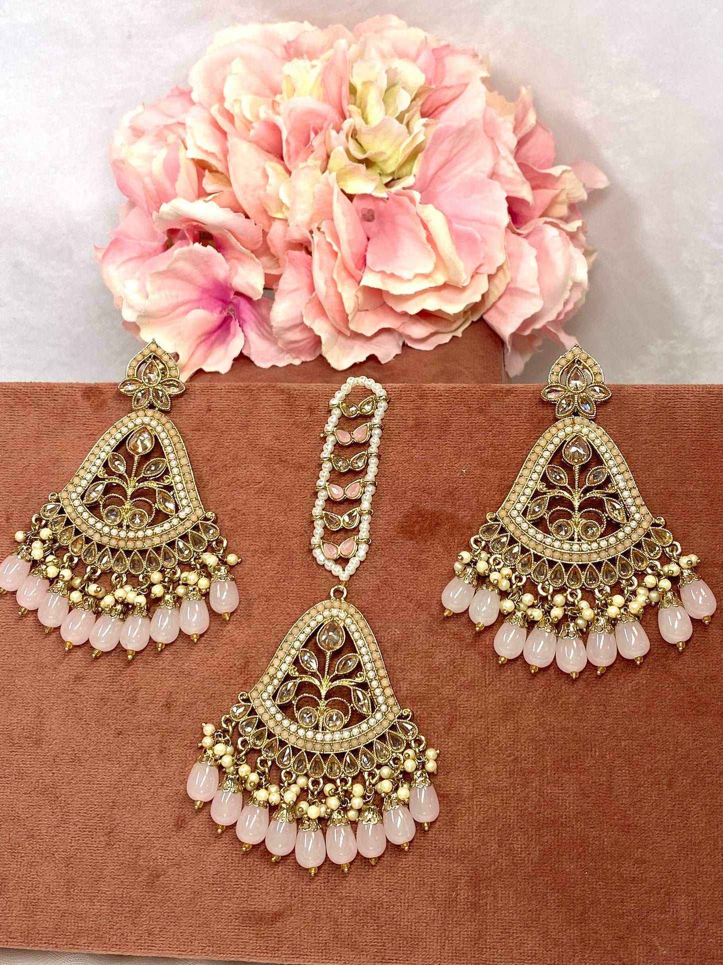 Large Earring and Tikka Set- Light Pink/Flat Earring Indian/ Pakistani Style
