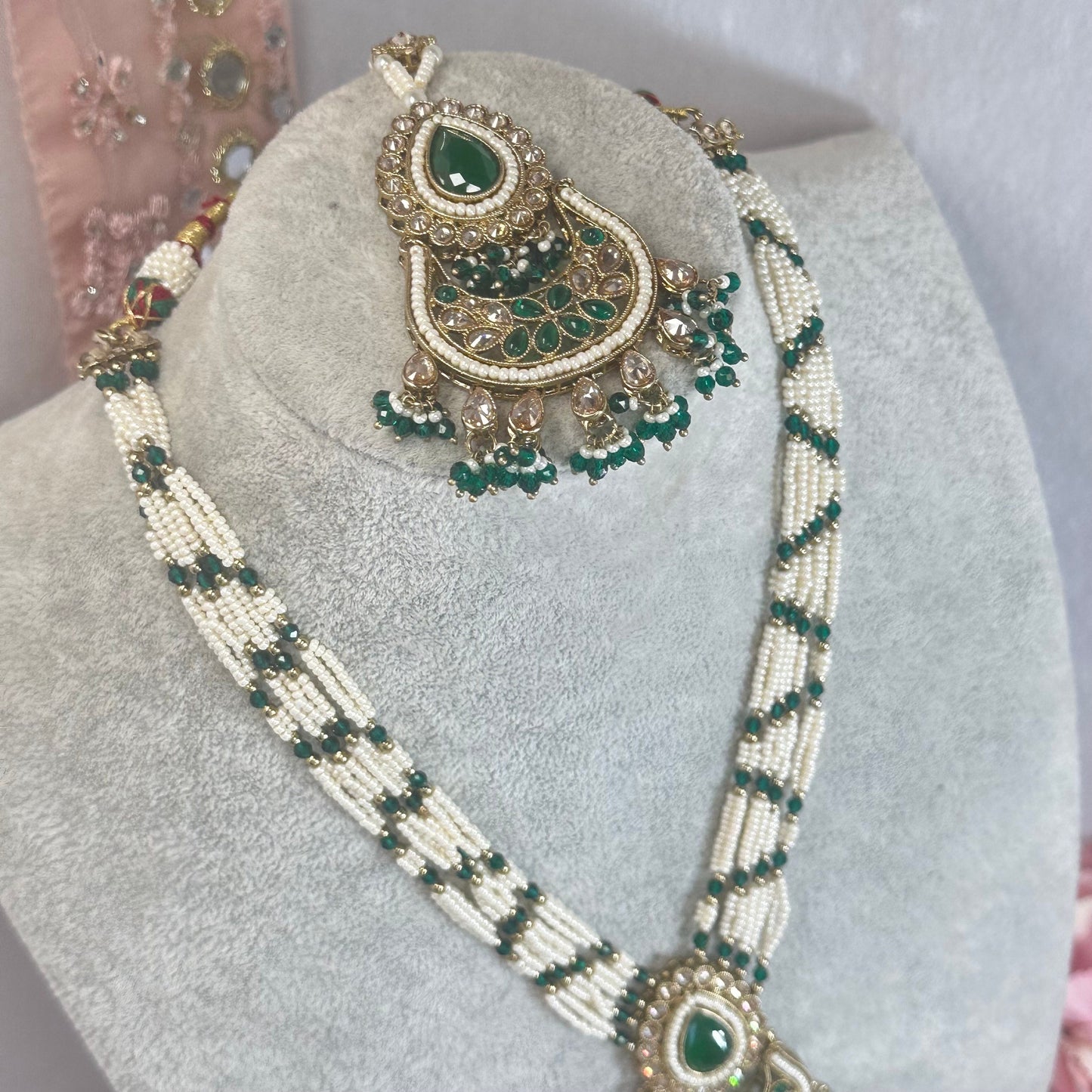 Green Short Mala Necklace Set Earring/ Tikka/ Tikli/ Indian/ Pakistani/Fashion Jewellery/ Gift for Women