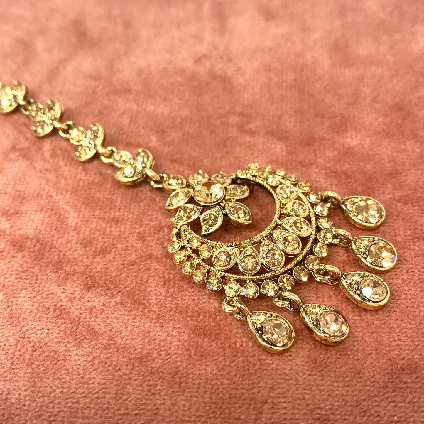 Golden Medium Tikka/ Tikli/ Indian/ Pakistani Fashion Jewellery/Maang Tikkas