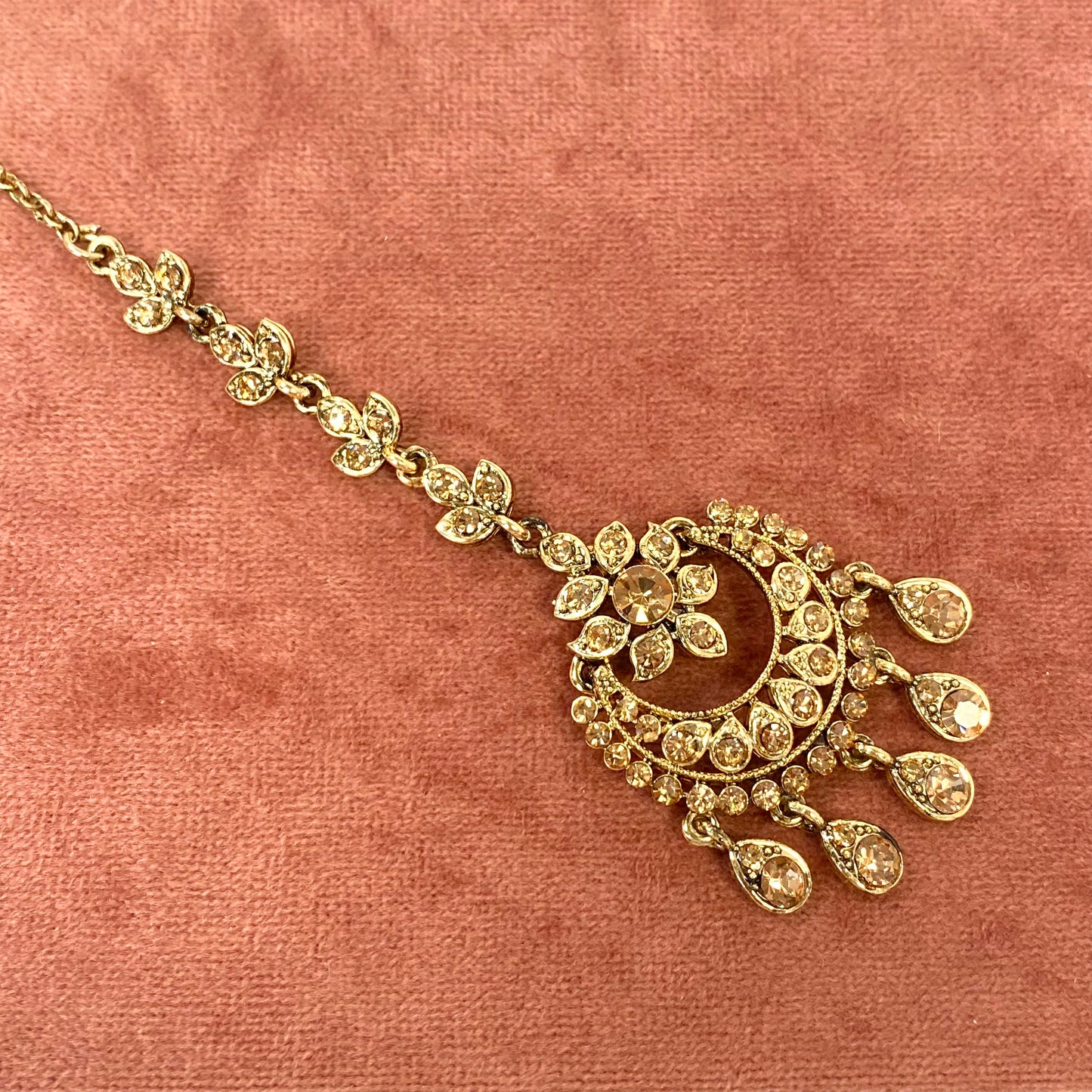 Golden Medium Tikka/ Tikli/ Indian/ Pakistani Fashion Jewellery/Maang Tikkas