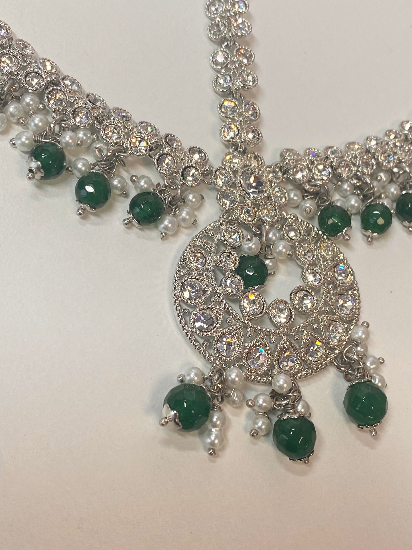 Green/ Silver Mathapatti /Indian/Pakistani/Fashion Jewellery/ Bridal Forehead Jewellery Headpiece/Bollywood /phoolpatti