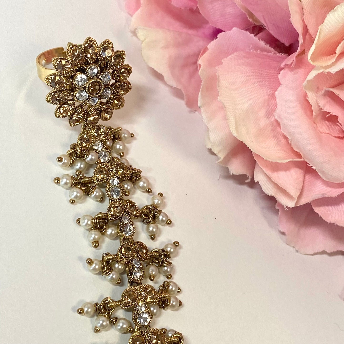 Hand Harness - Golden/Silver