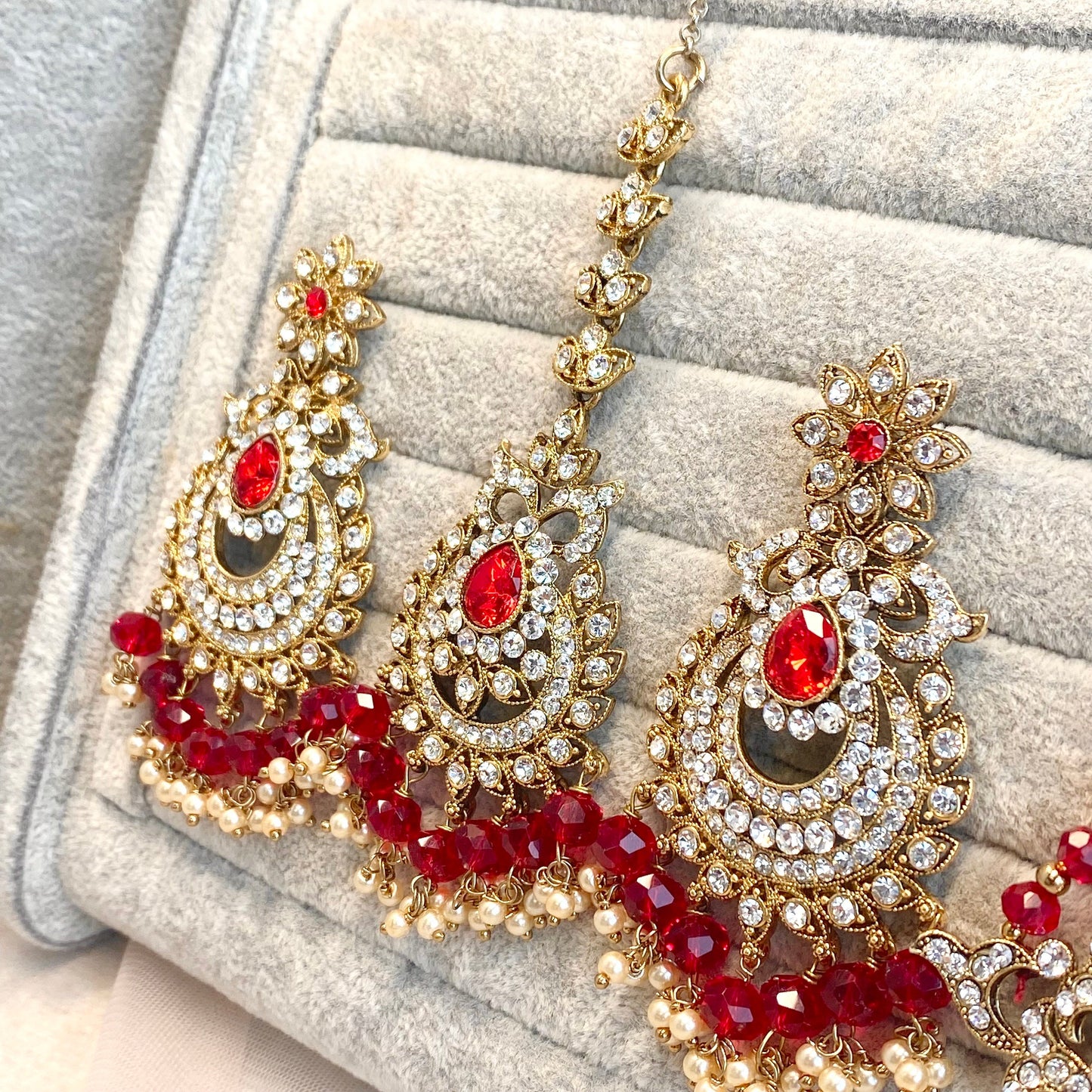 Red Bridal Necklace Set with Jhumar Indian/ Pakistani Style/ Choker/ Earring/ Tikka